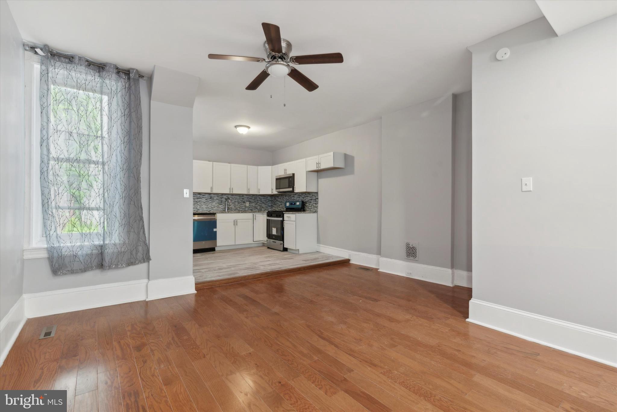 WEST OAK LANE - Residential