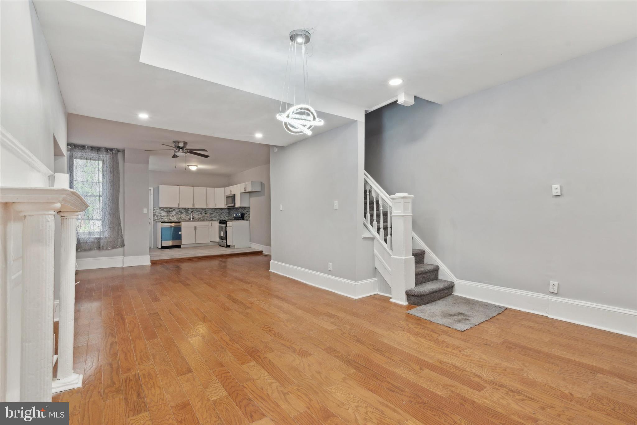WEST OAK LANE - Residential