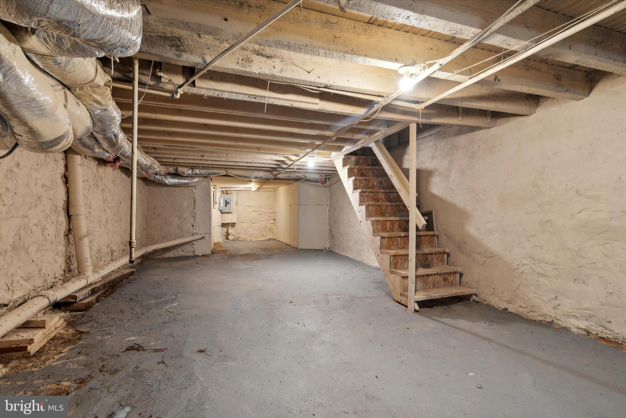 WEST OAK LANE - Residential