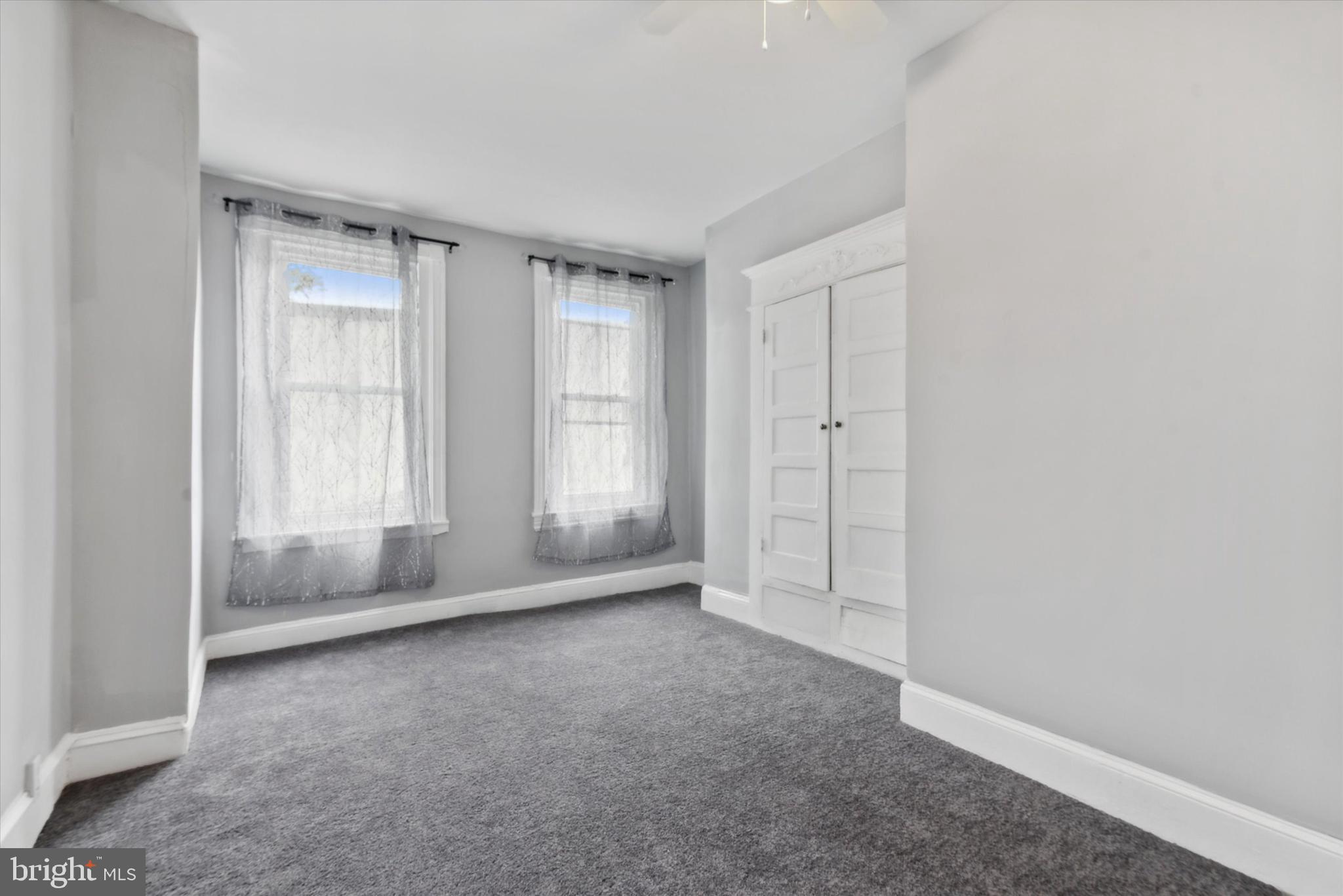 WEST OAK LANE - Residential