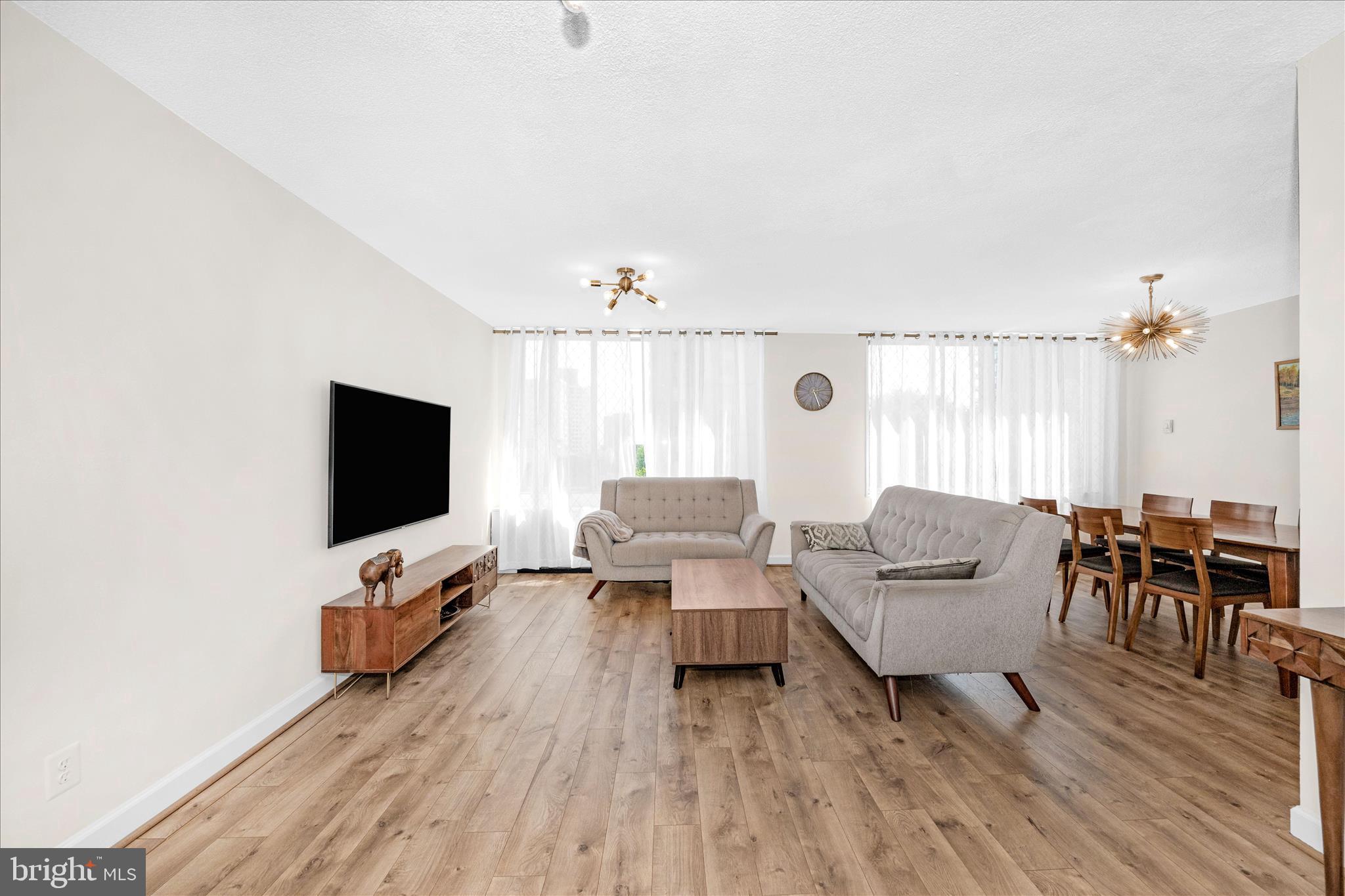 THE FORUM - Residential
