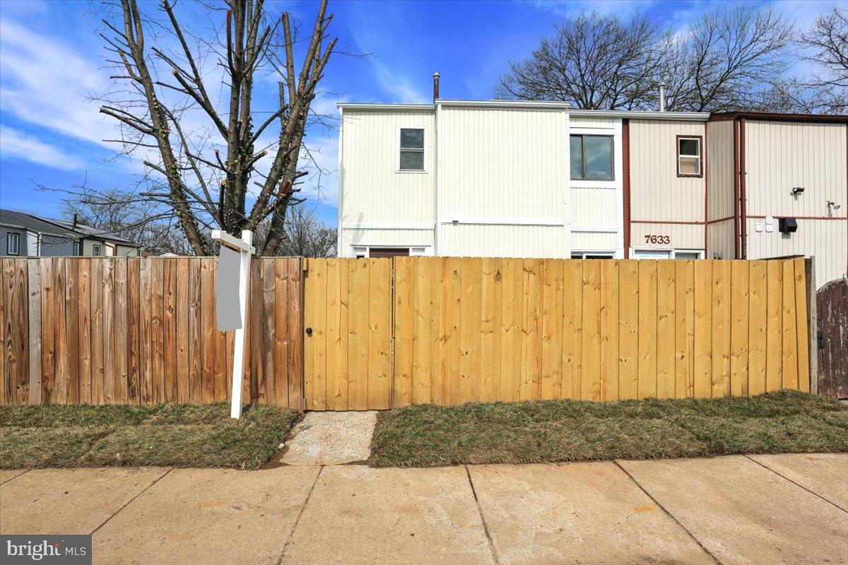 LAYTONIA - Residential