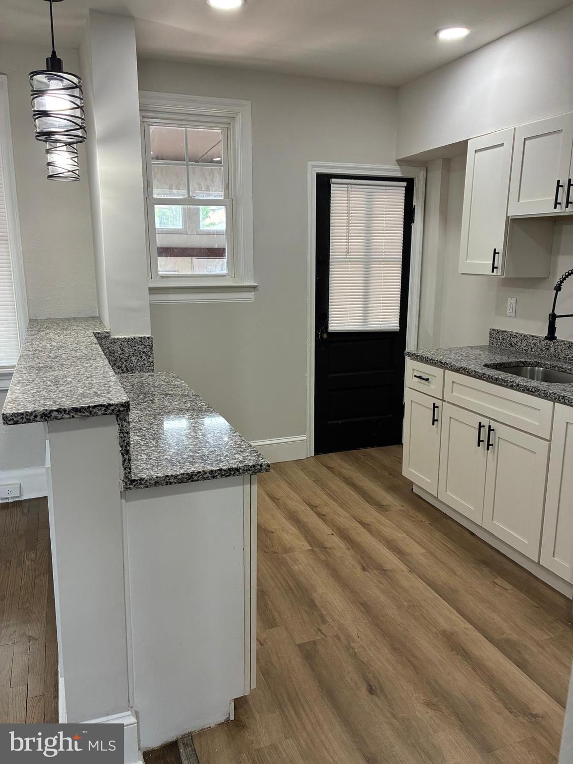 LORRAINE PARK - Residential