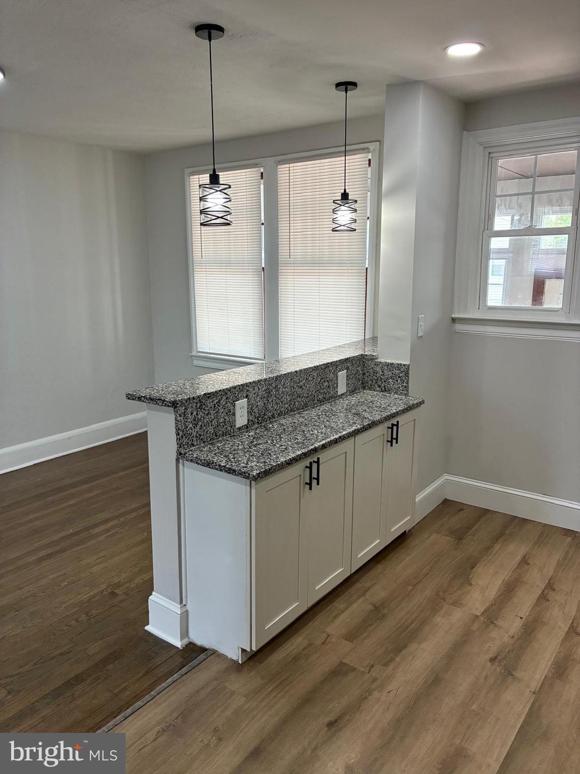 LORRAINE PARK - Residential