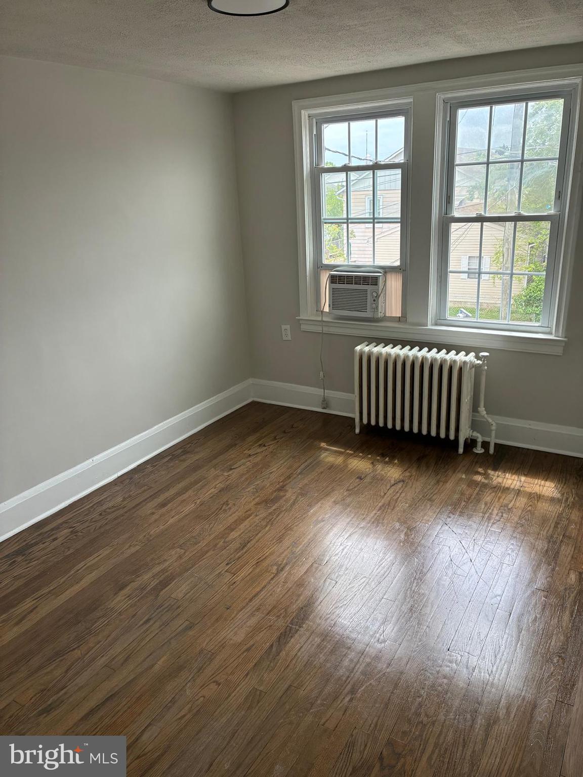 LORRAINE PARK - Residential