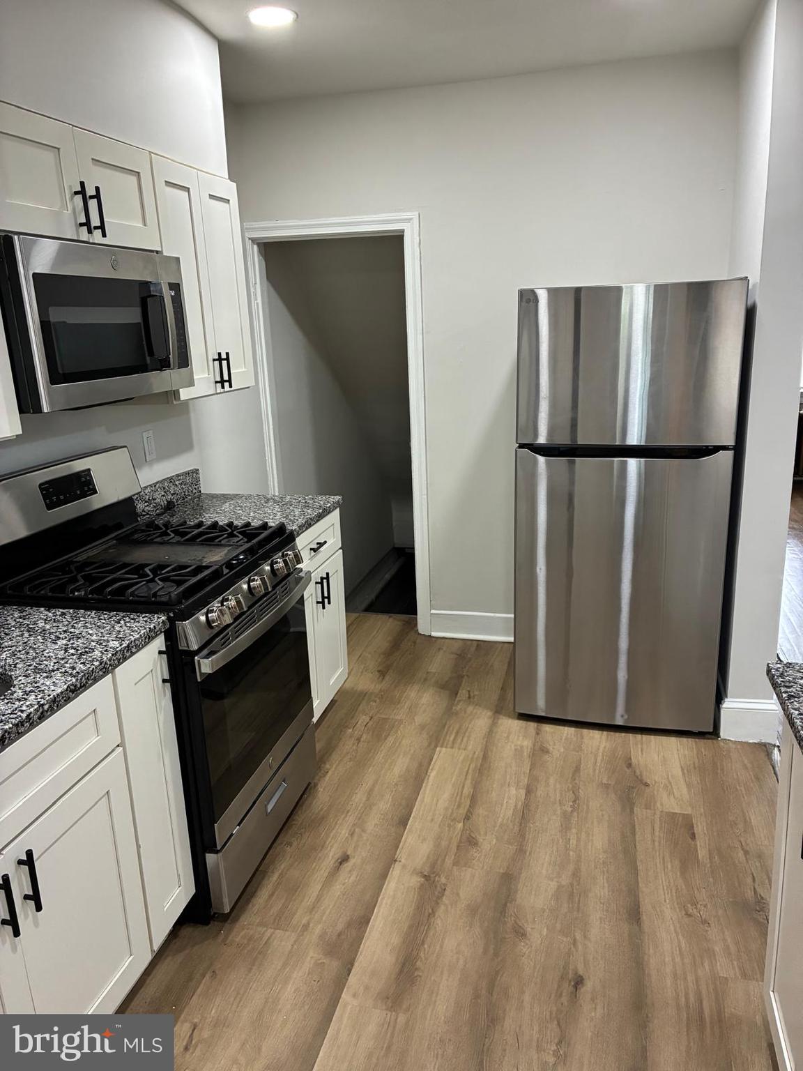 LORRAINE PARK - Residential