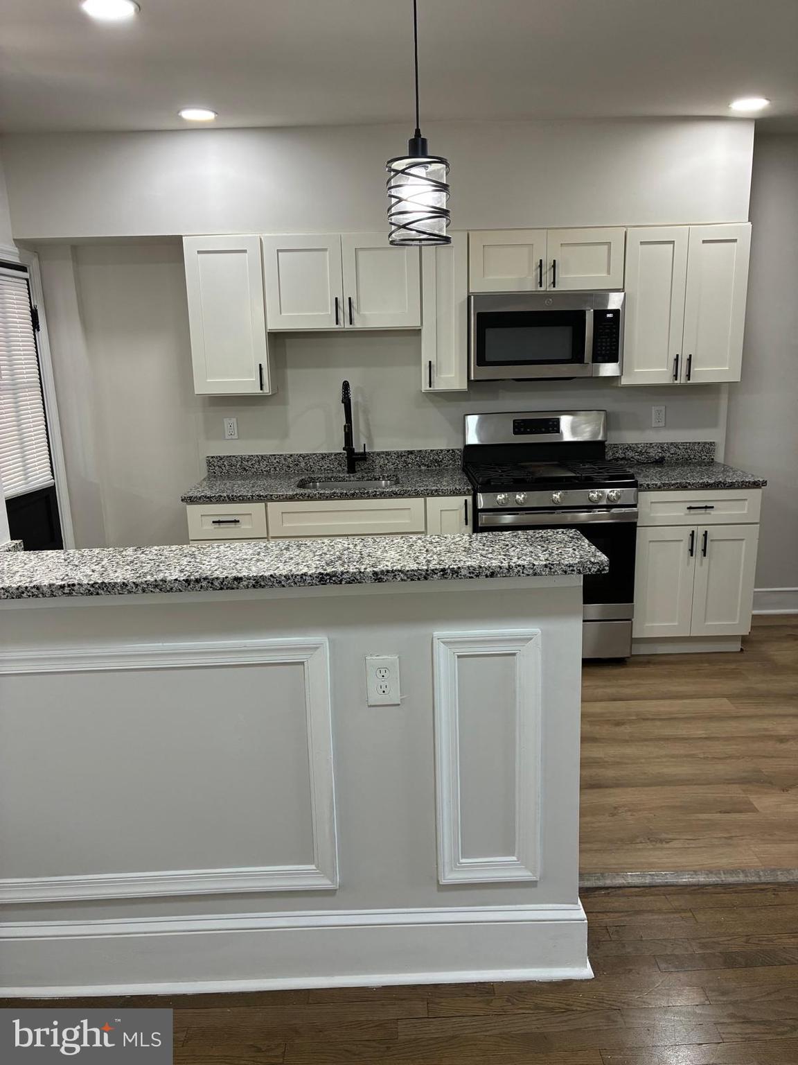 LORRAINE PARK - Residential