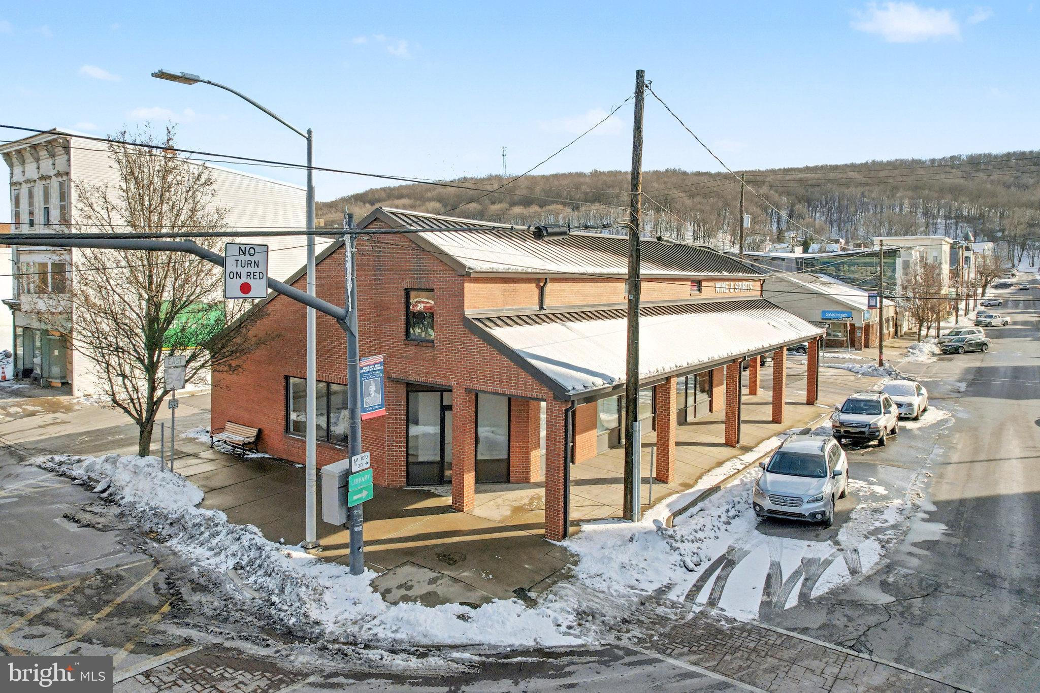 0 MAIN & CENTER STREET