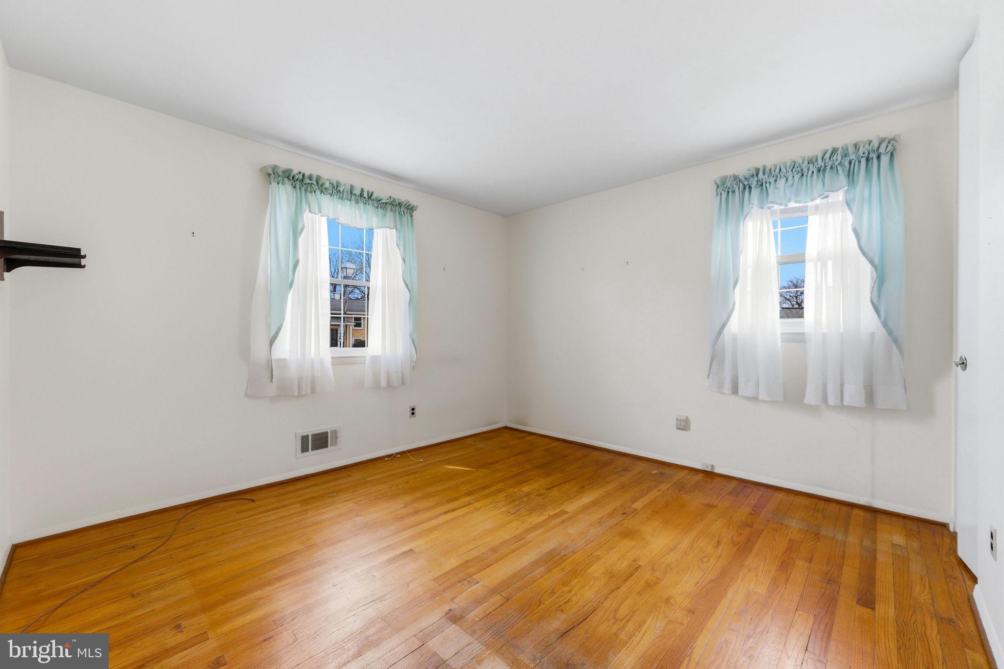 CHARTLEY - Residential