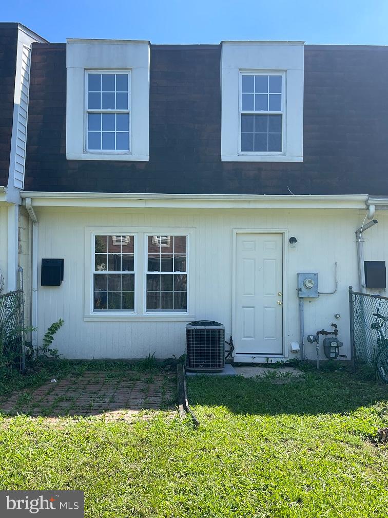 WARFIELD CONDOMINIUMS - Residential