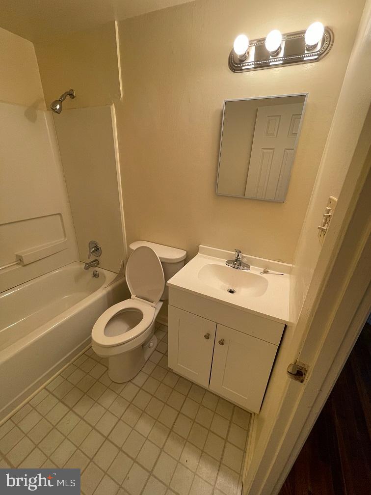 WARFIELD CONDOMINIUMS - Residential