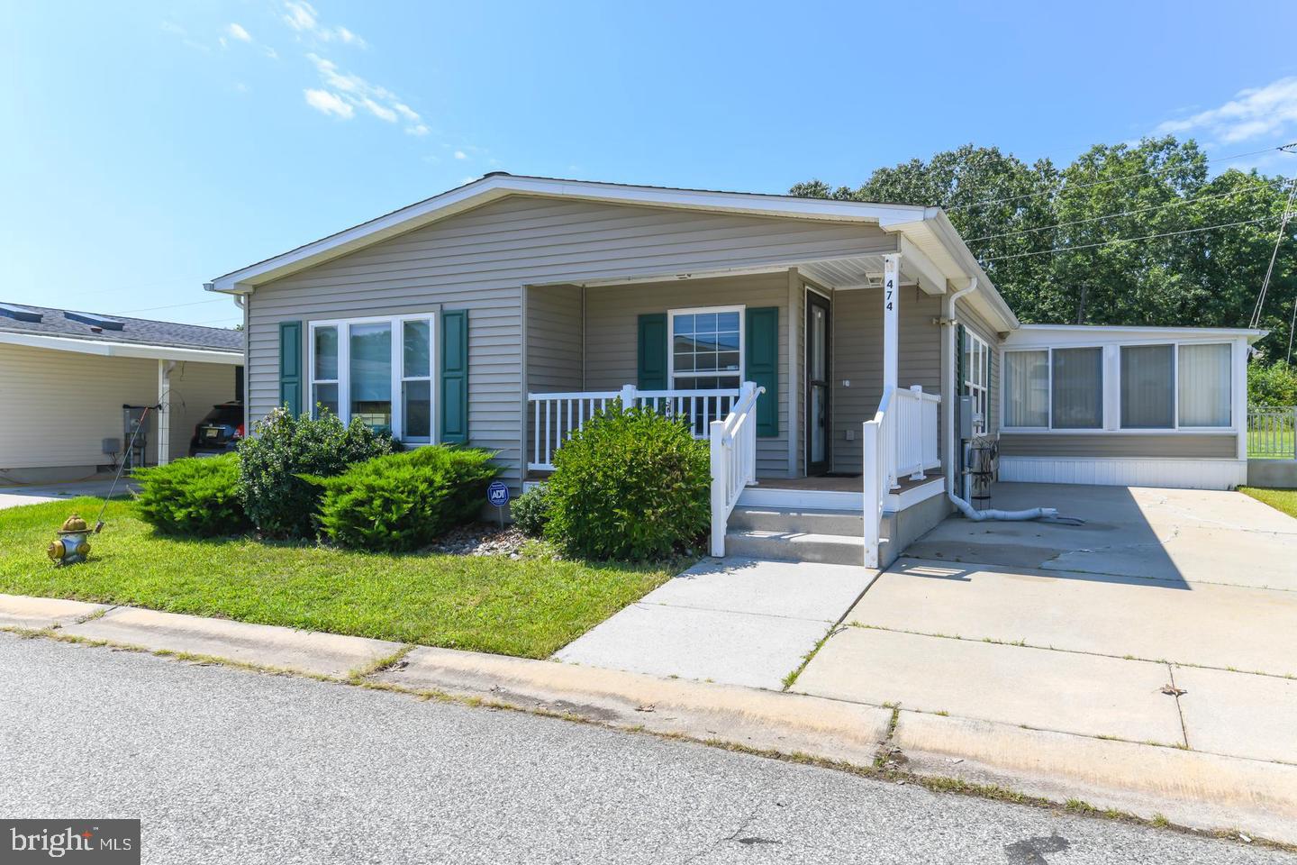 474 EDGEMONT DR