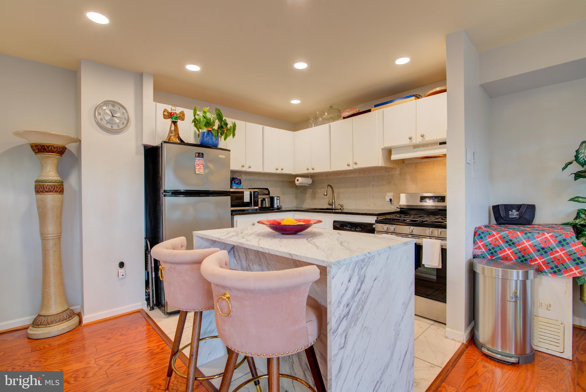 5250 VALLEY FORGE DRIVE 407