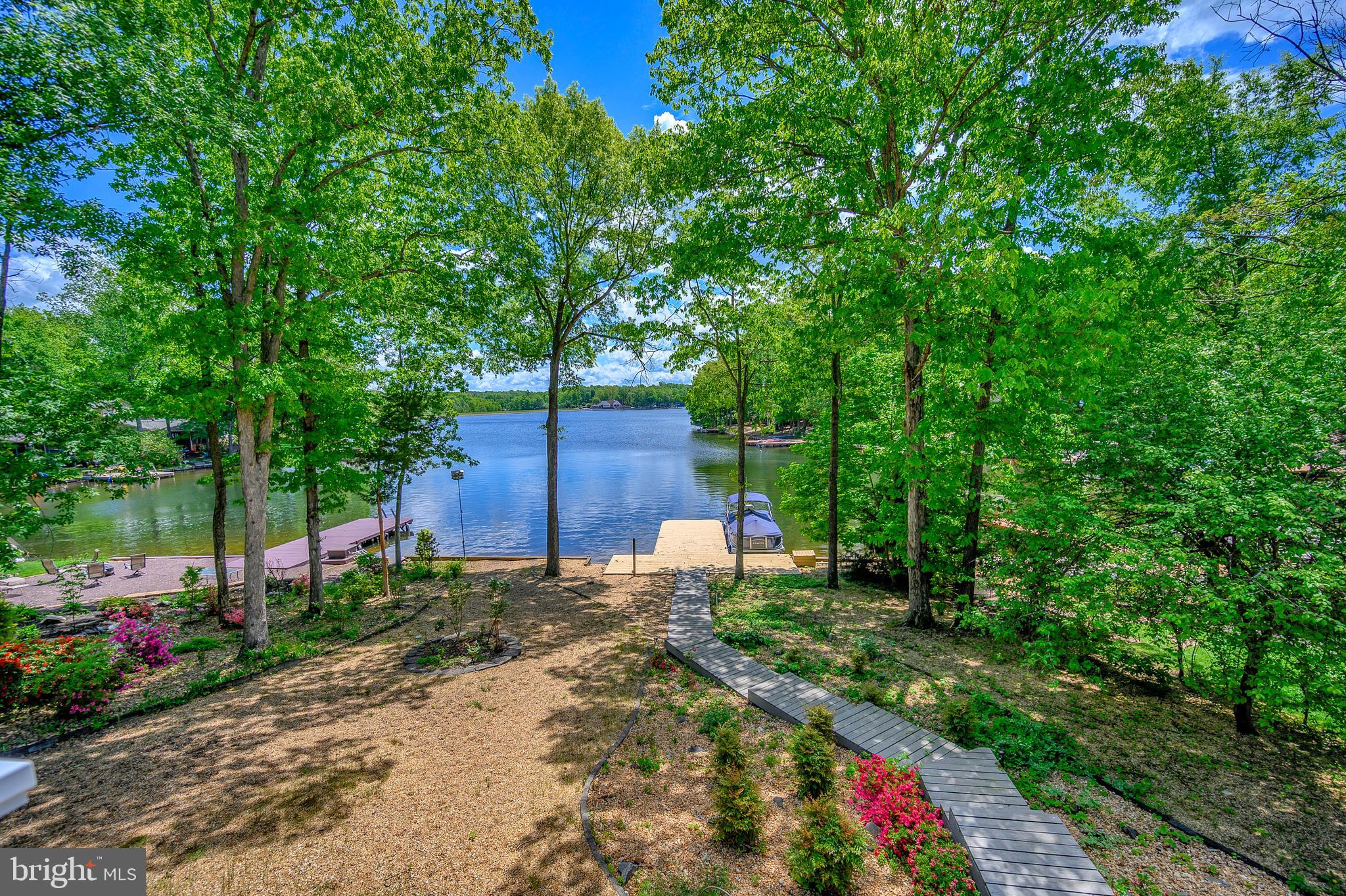 LAKE OF THE WOODS - Residential