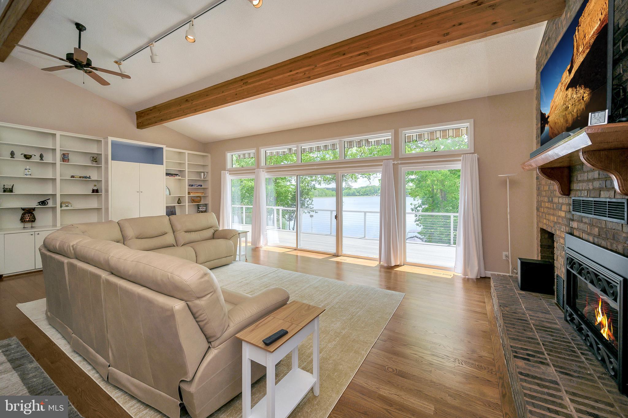 LAKE OF THE WOODS - Residential