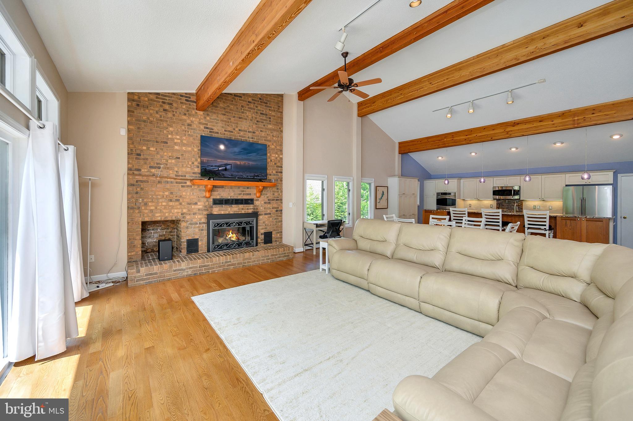 LAKE OF THE WOODS - Residential