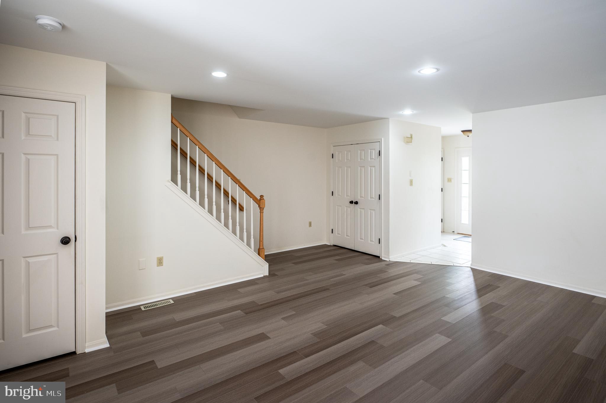 HERITAGE HEIGHTS - Residential Lease