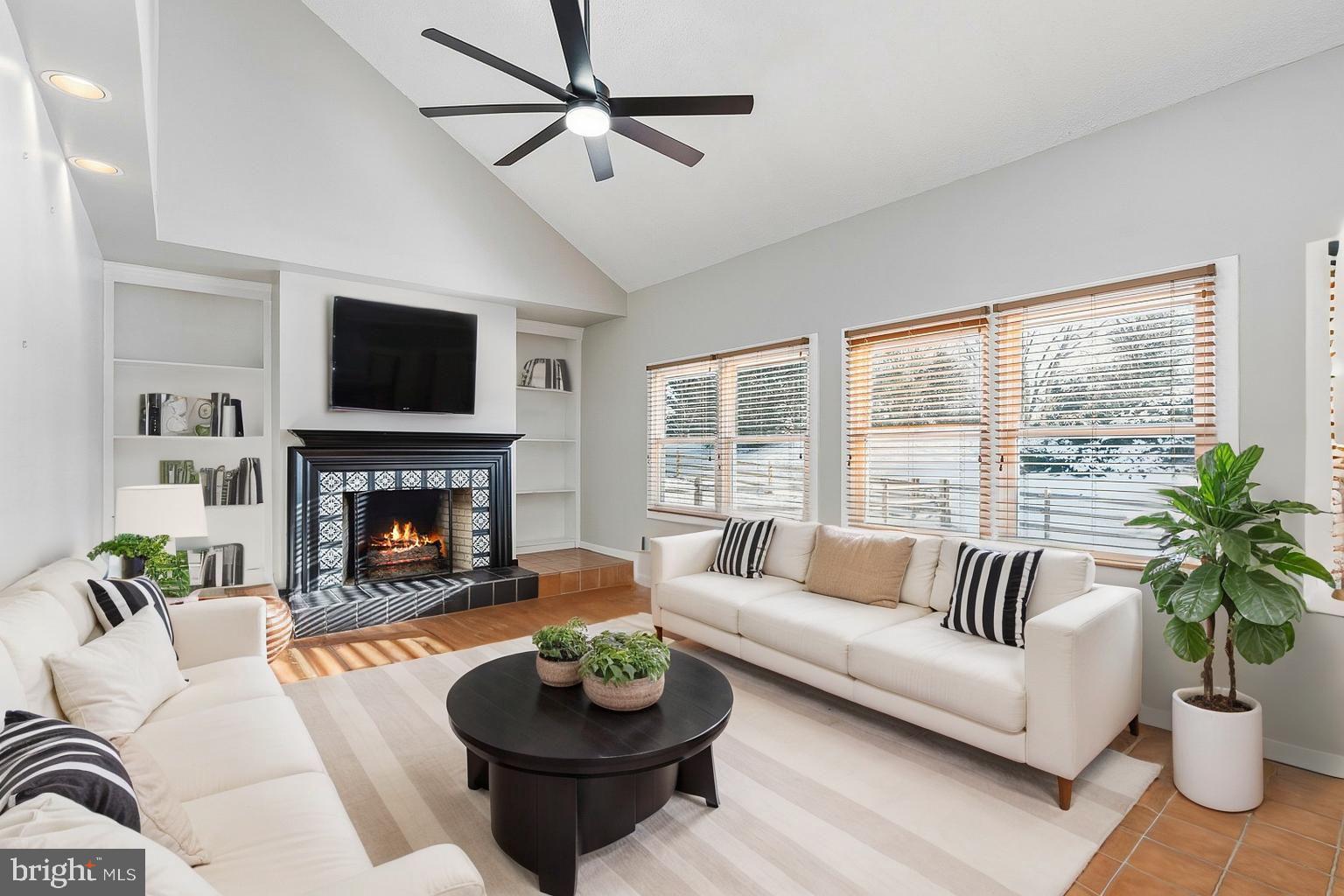 STENNING WOODS - Residential