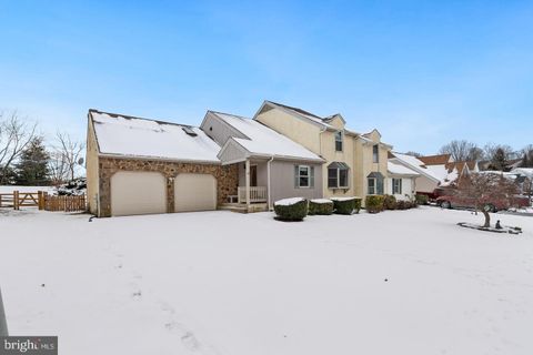 Townhouse For Sale - 87 Chandler Court<br/> HOCKESSIN, DE 19707