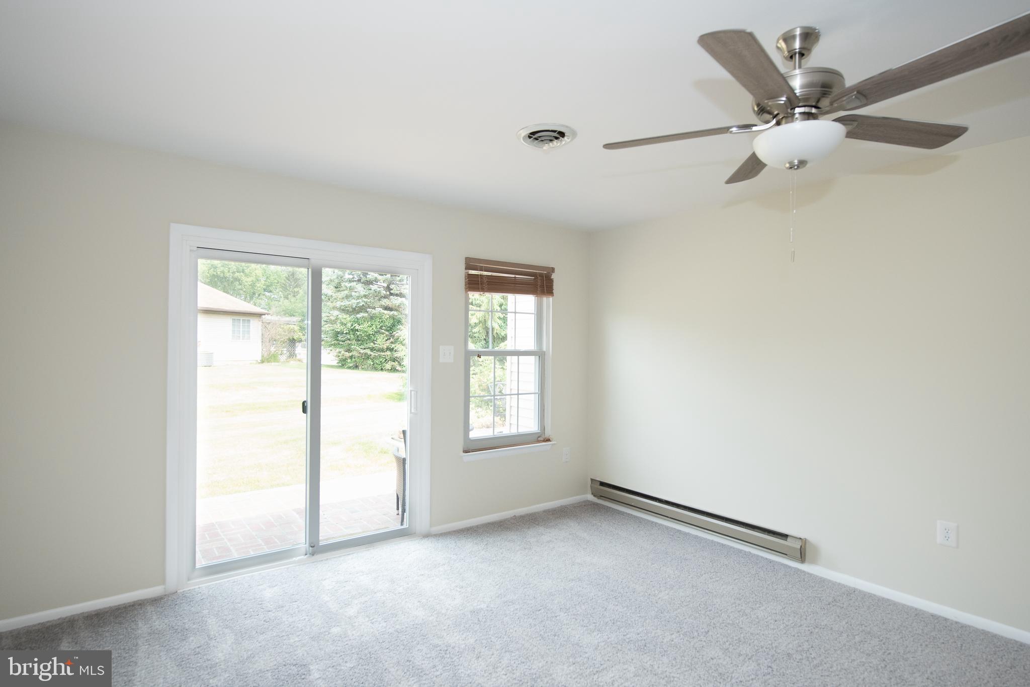 CRESTWOOD VILLAGE - Residential Lease