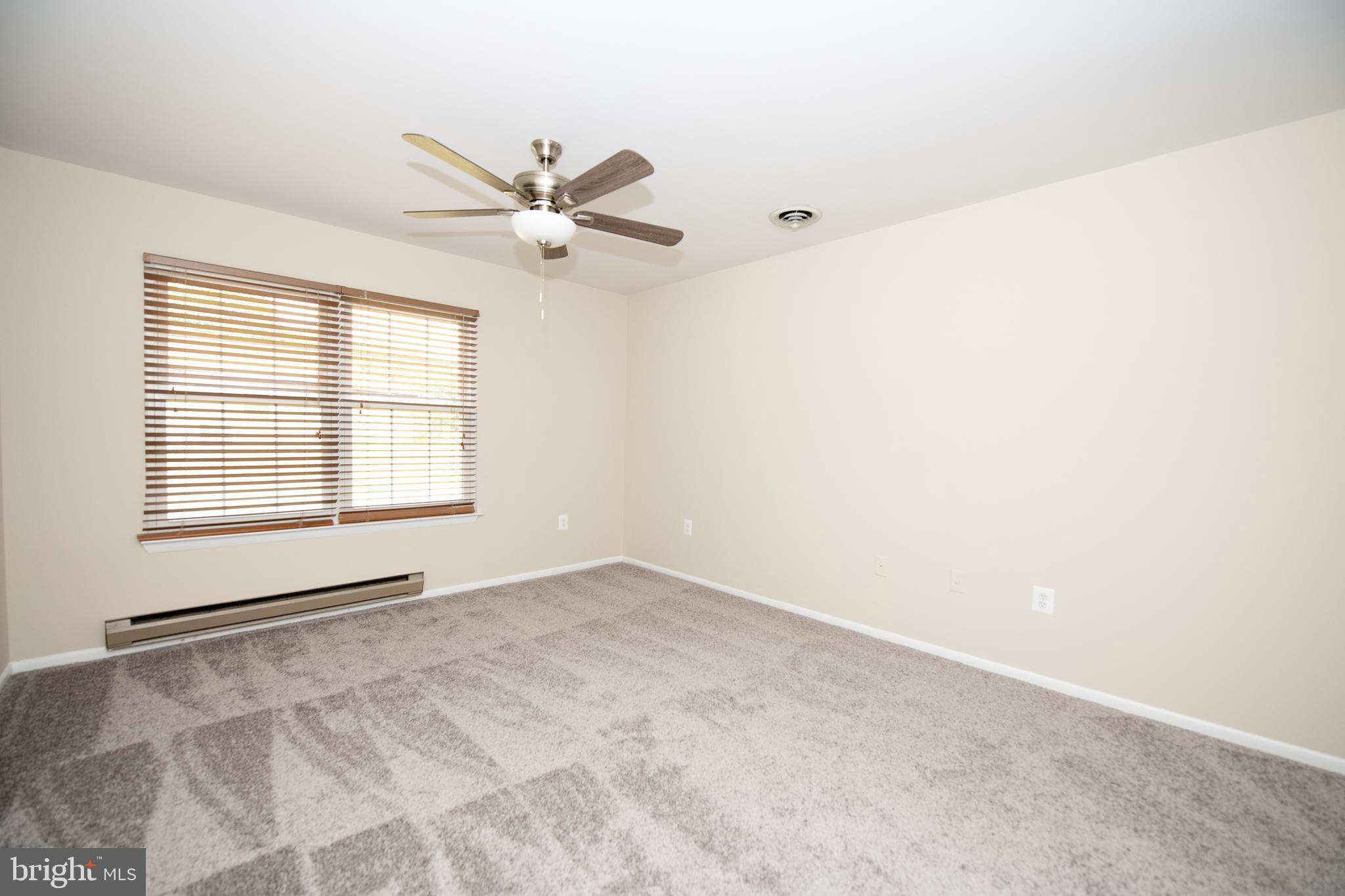 CRESTWOOD VILLAGE - Residential Lease