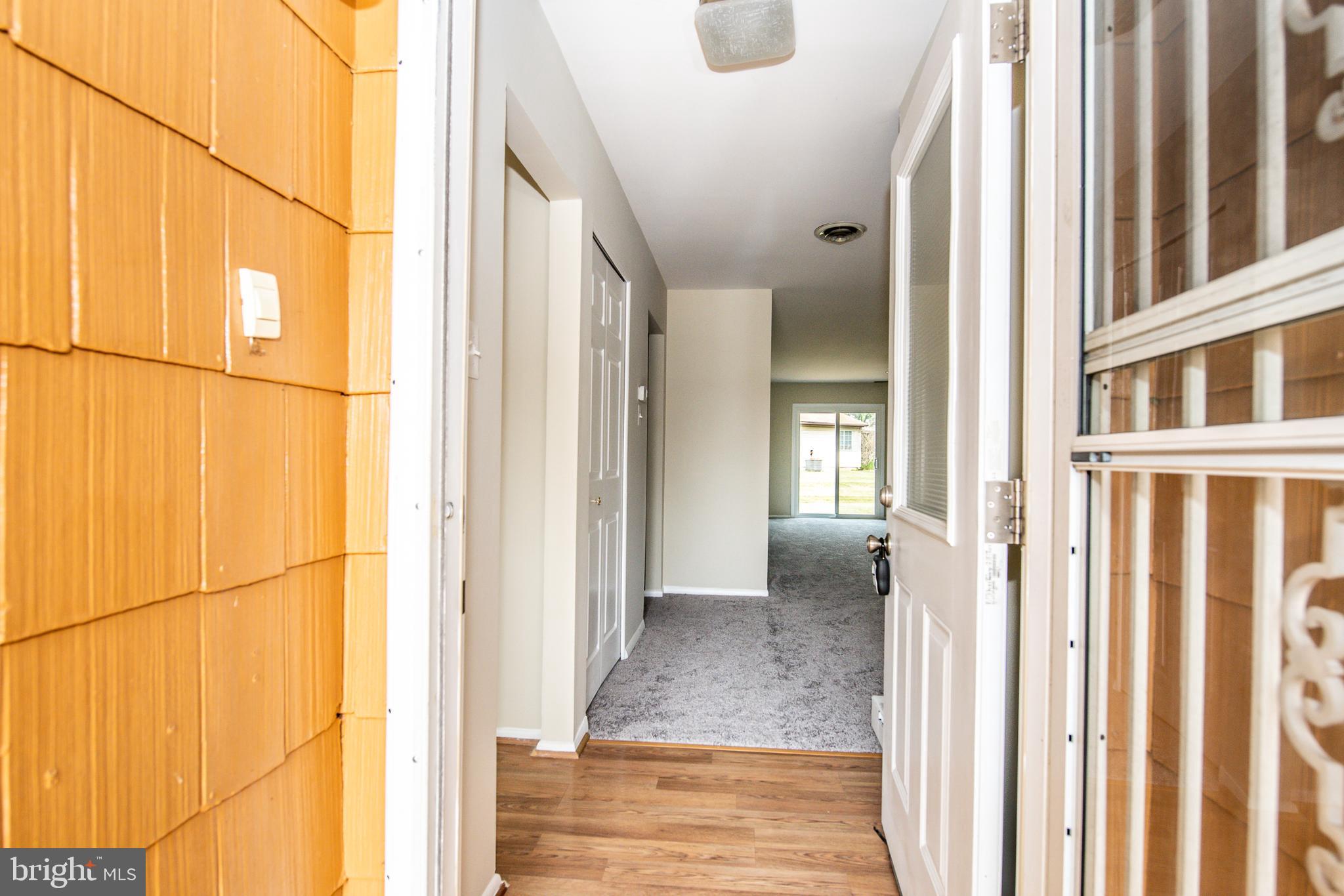 CRESTWOOD VILLAGE - Residential Lease