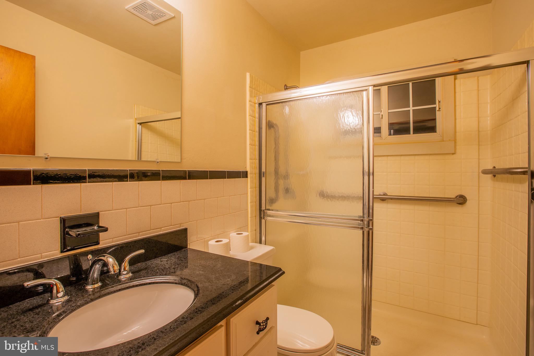 BROOKLYN PARK - Residential Lease