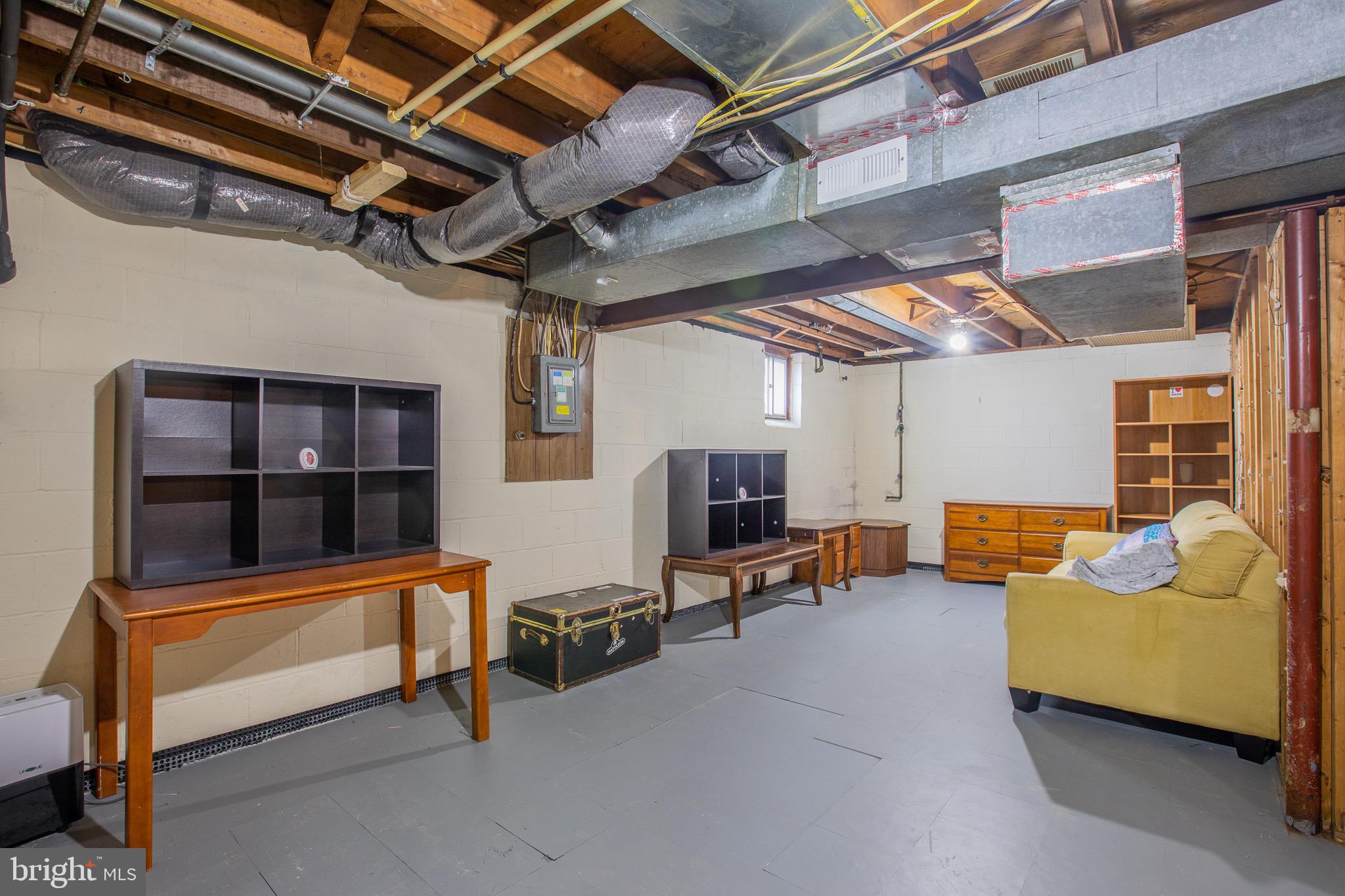 BROOKLYN PARK - Residential Lease