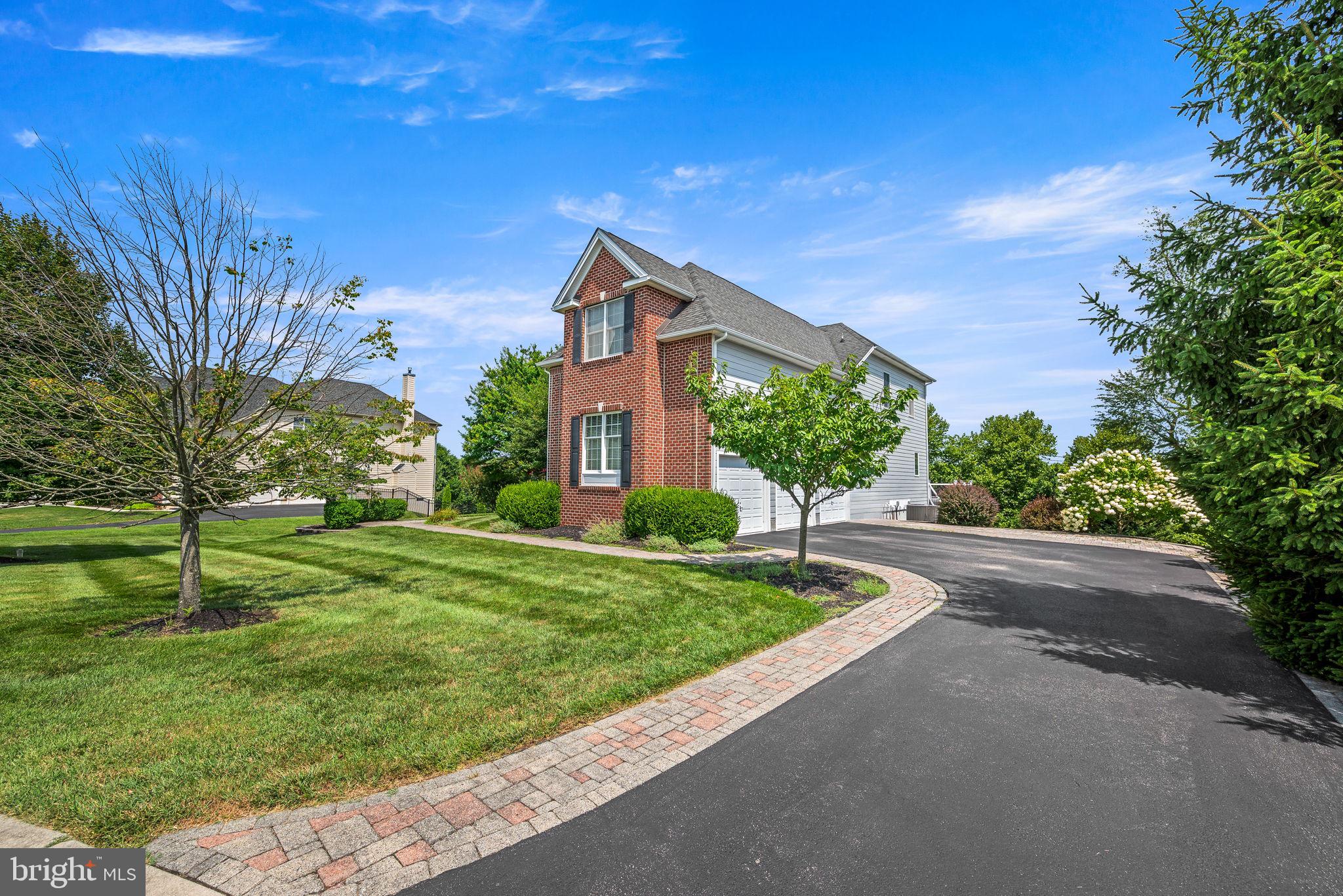 ESTS AT CHADDS FORD - Residential