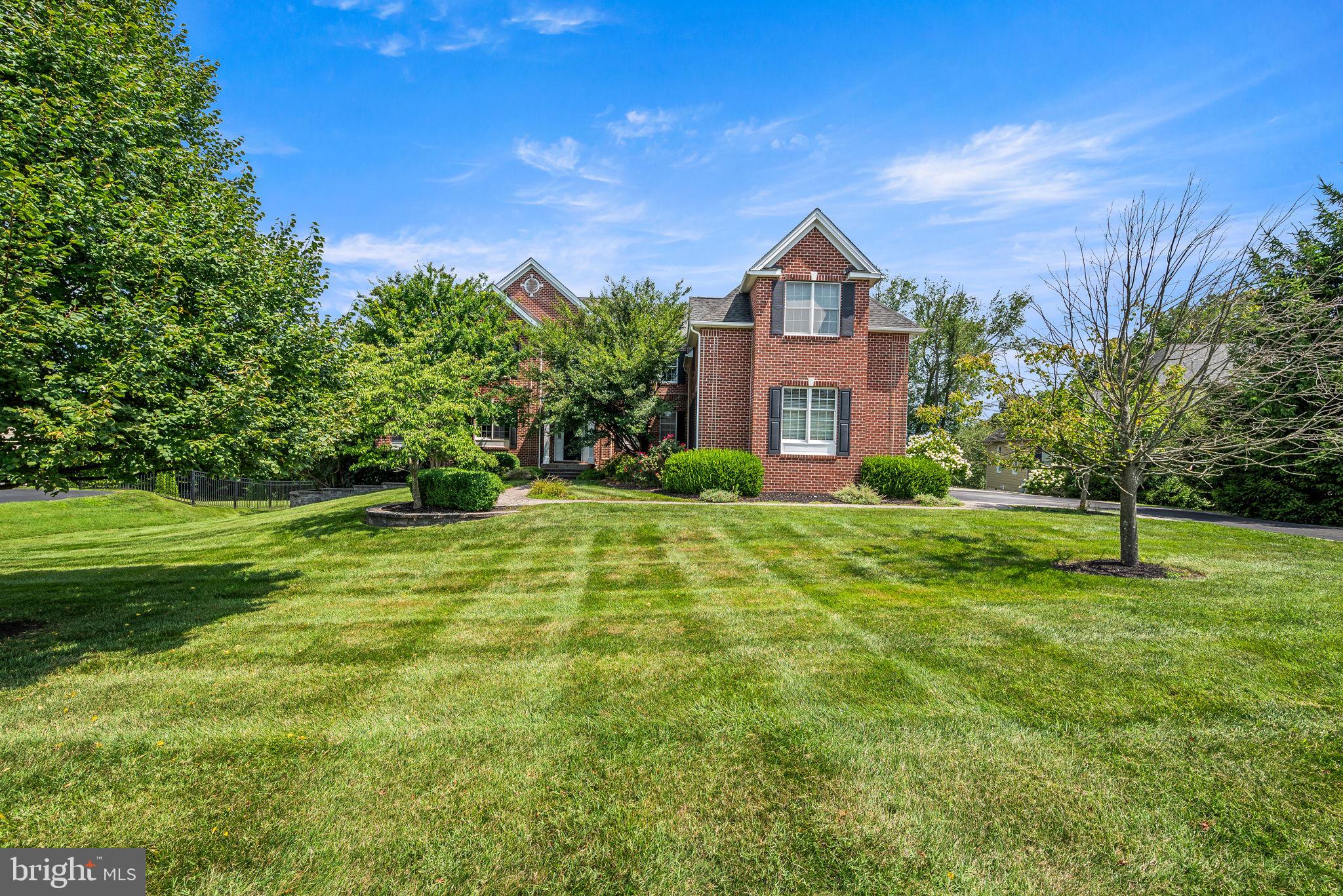 ESTS AT CHADDS FORD - Residential