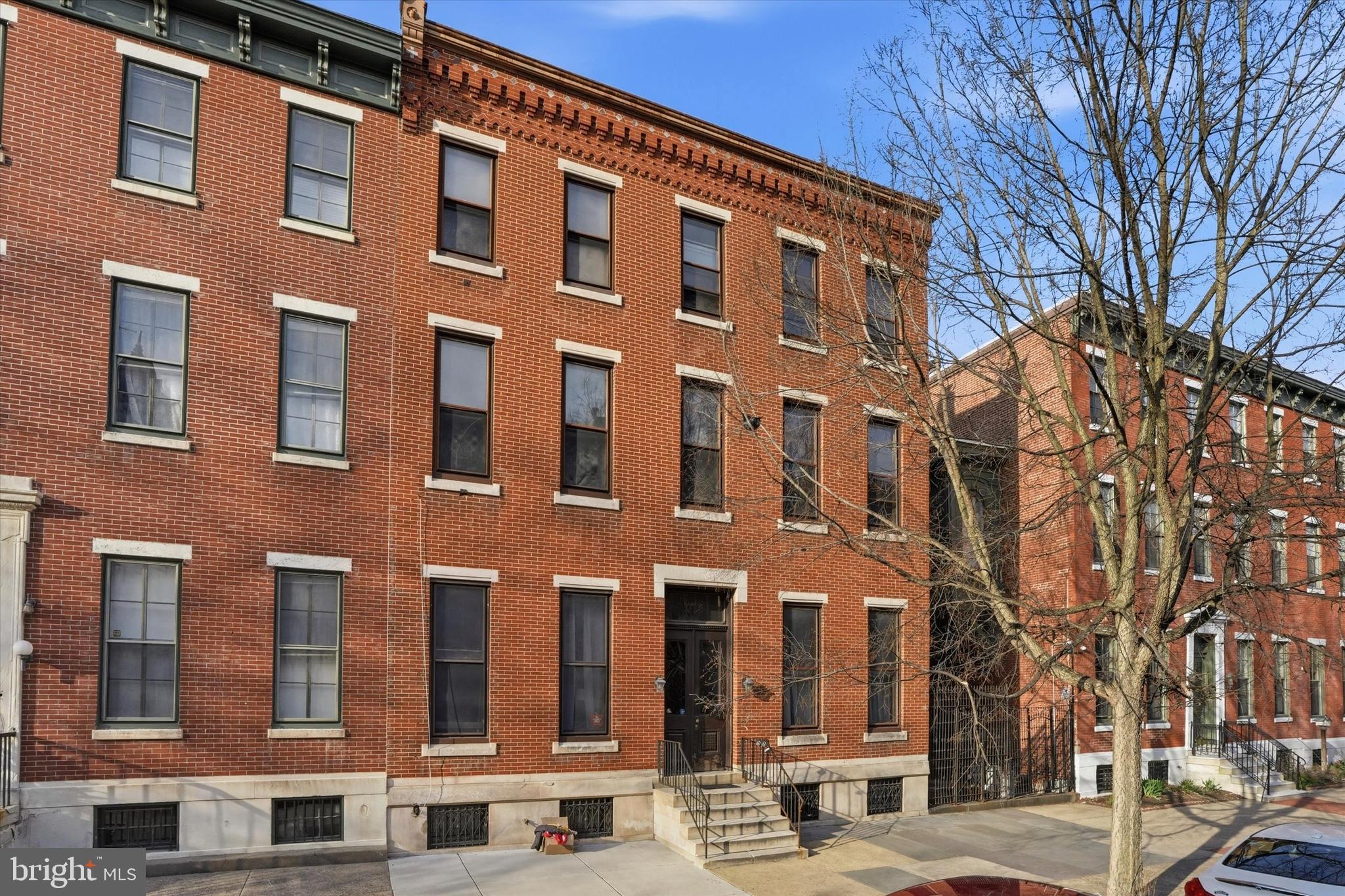 FAIRMOUNT - Residential