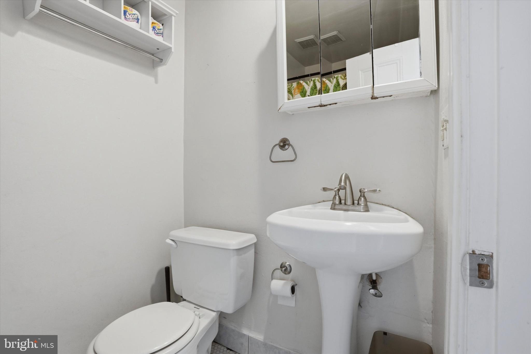 FAIRMOUNT - Residential