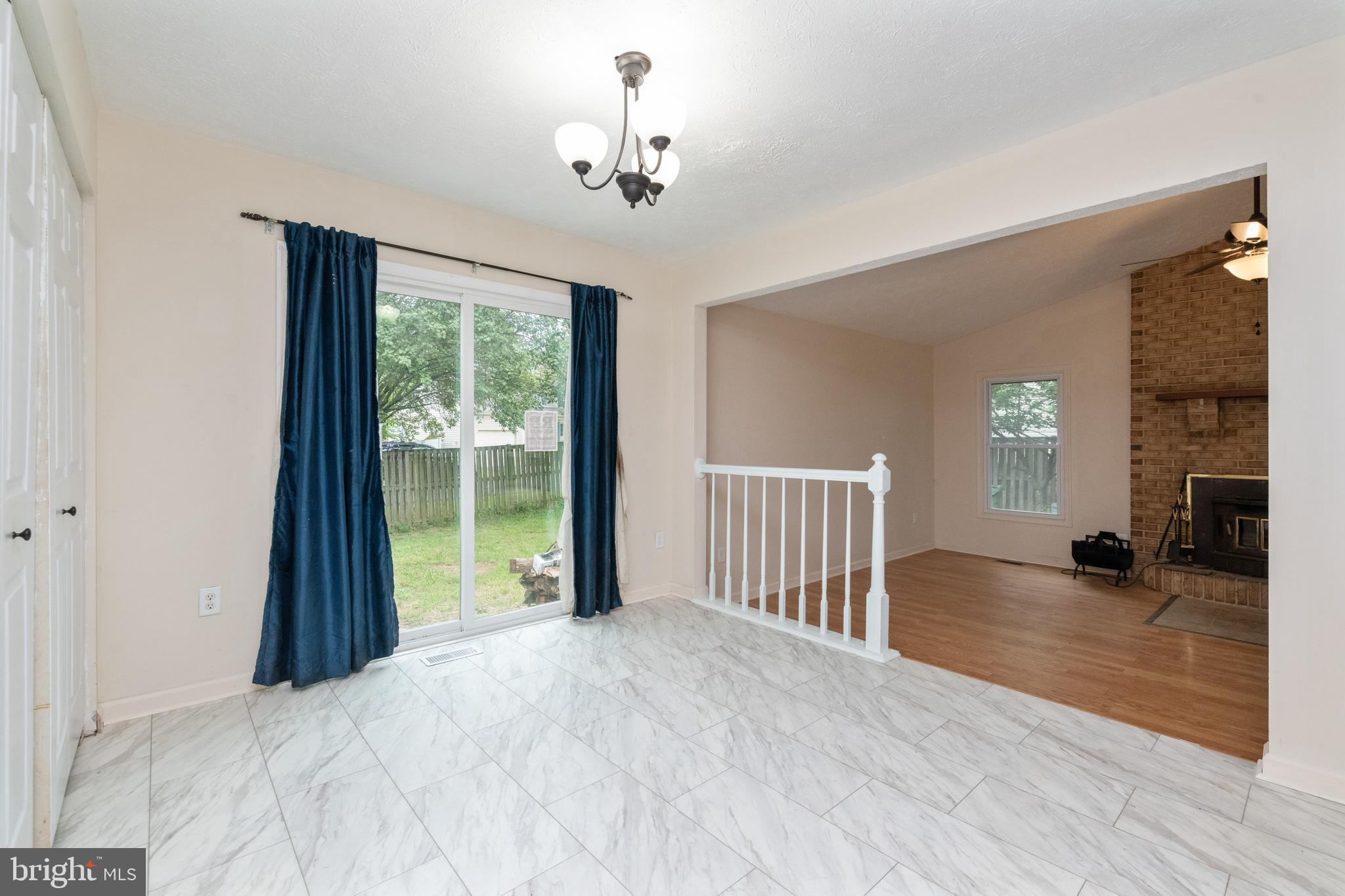 SUNNYFIELD ESTATES - Residential