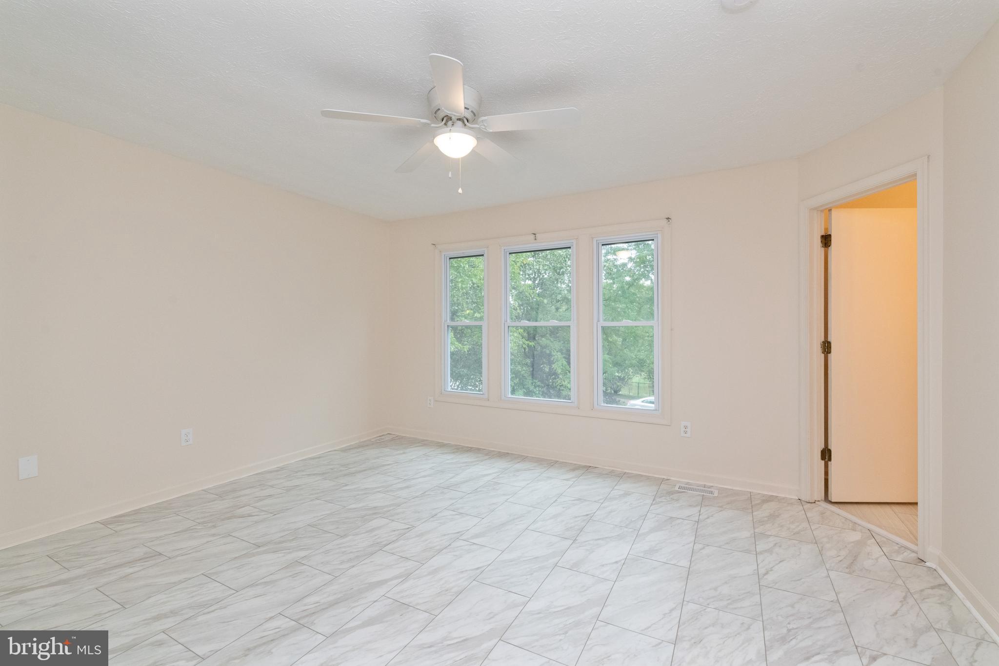 SUNNYFIELD ESTATES - Residential