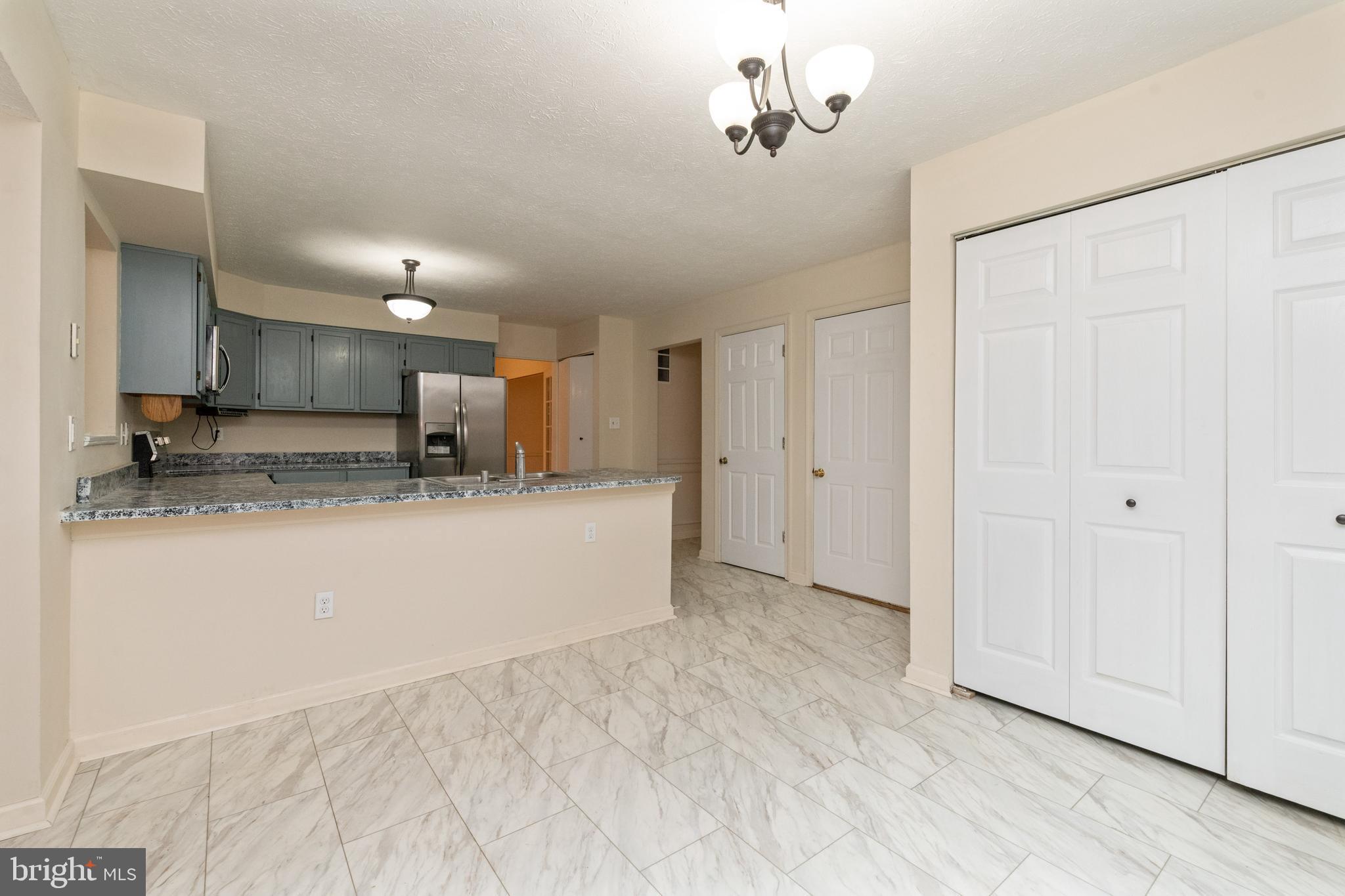 SUNNYFIELD ESTATES - Residential