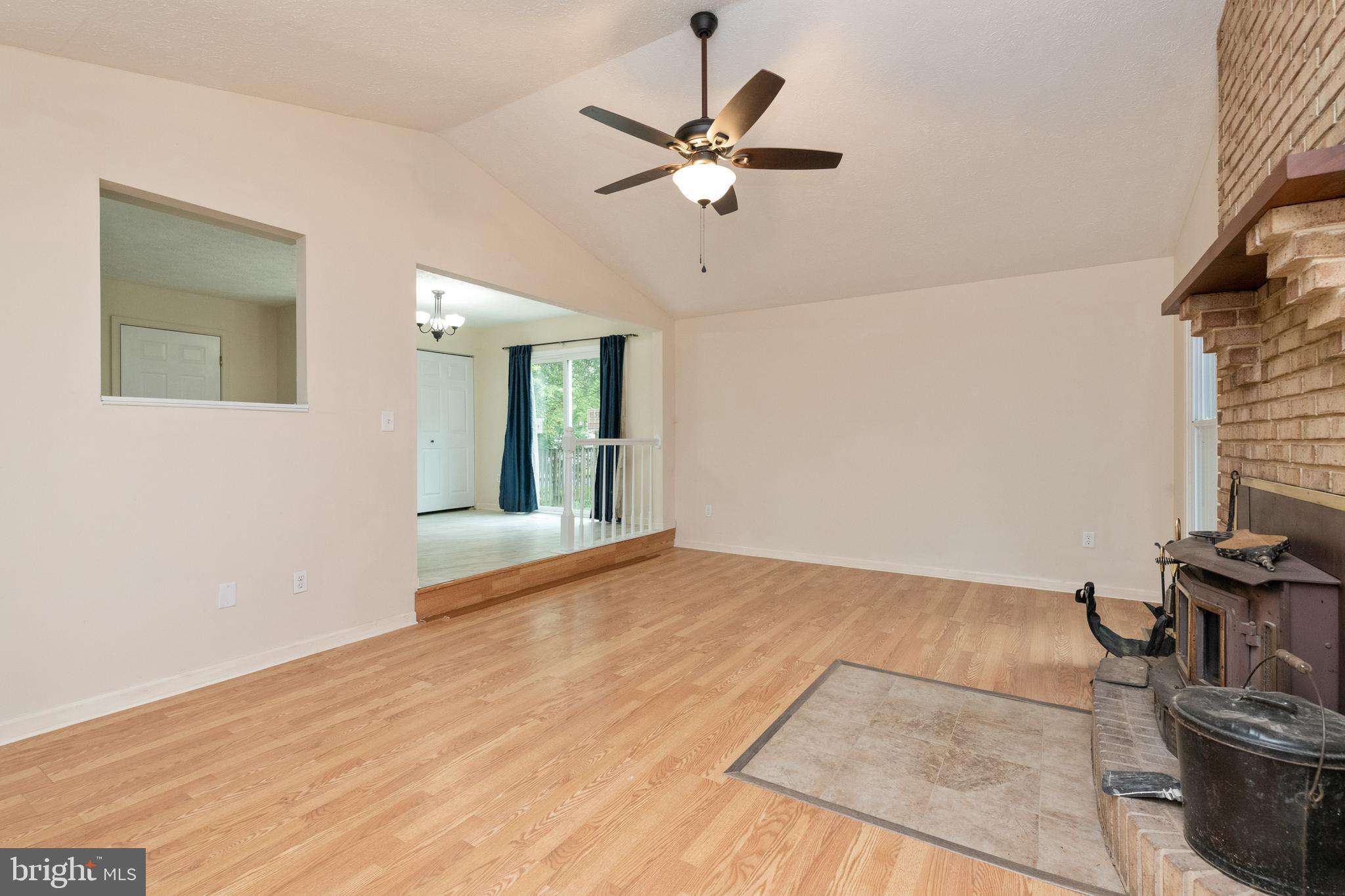 SUNNYFIELD ESTATES - Residential