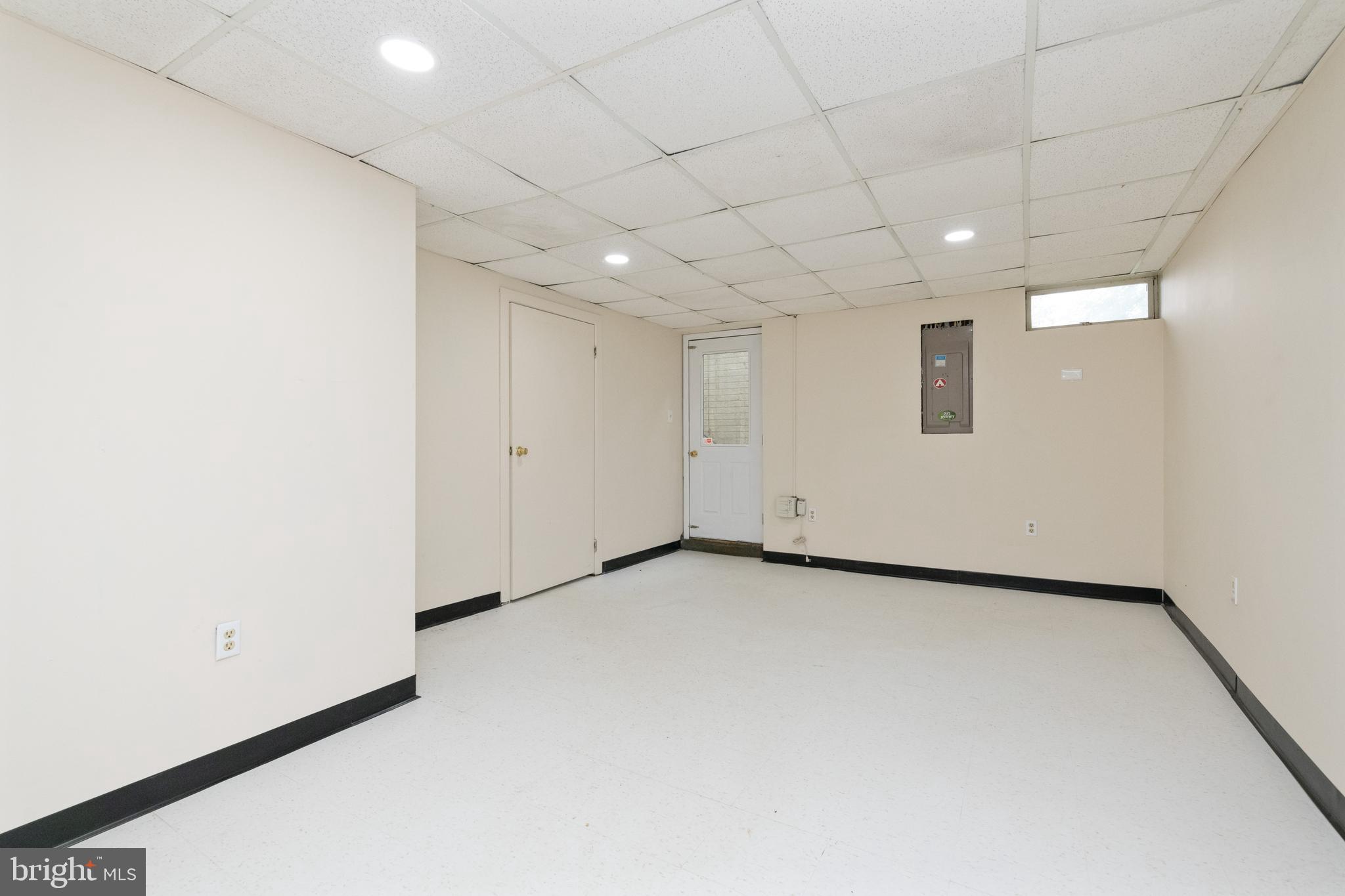 SUNNYFIELD ESTATES - Residential