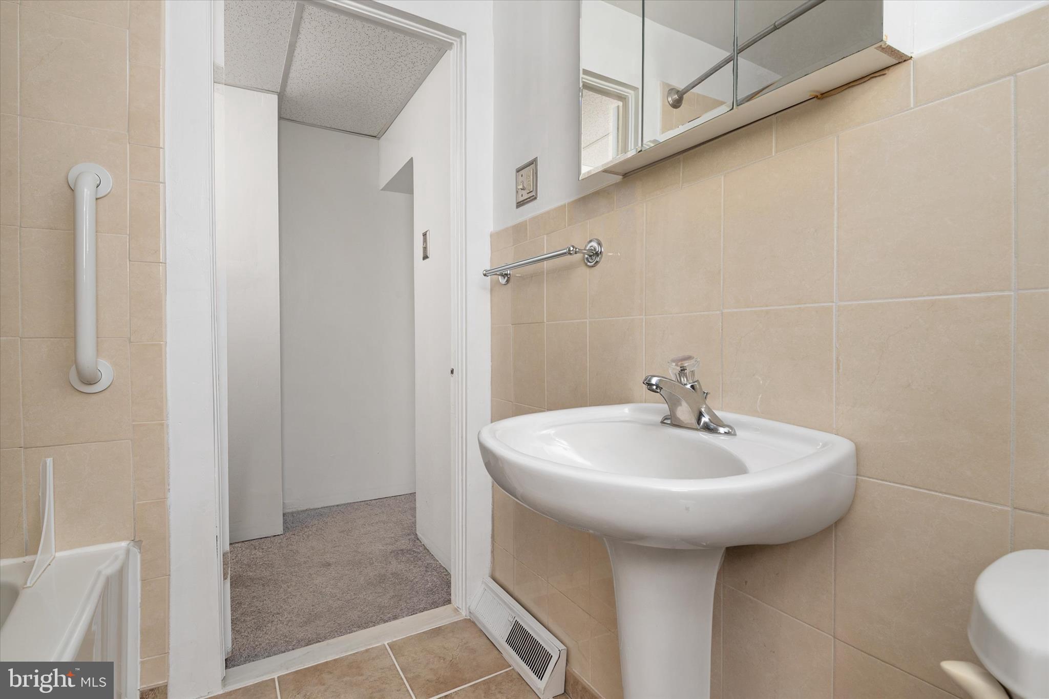 BROOKLYN PARK - Residential
