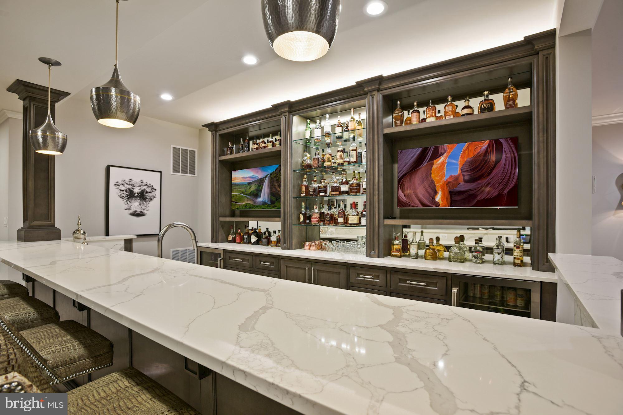 CREIGHTON FARMS - Residential