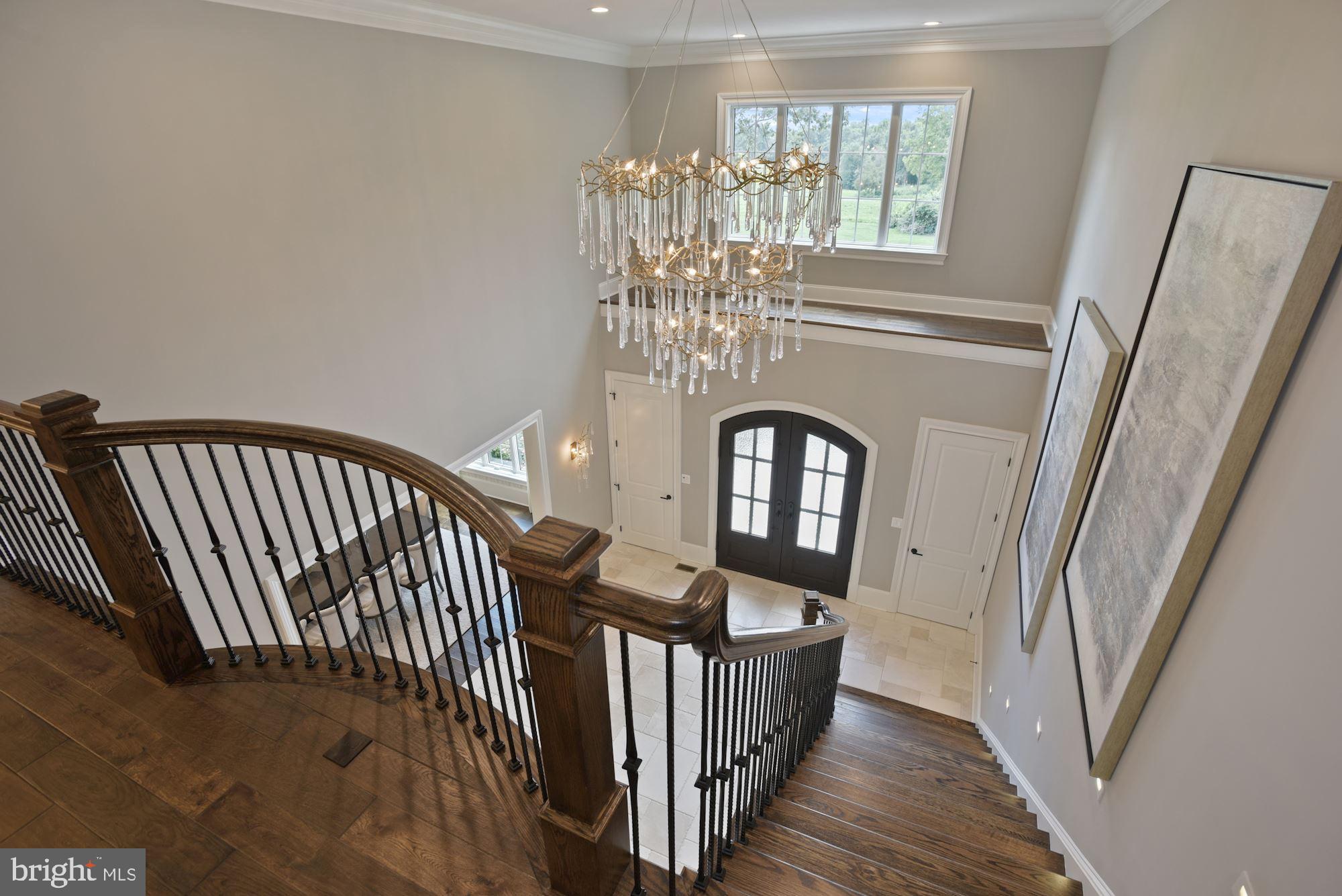 CREIGHTON FARMS - Residential