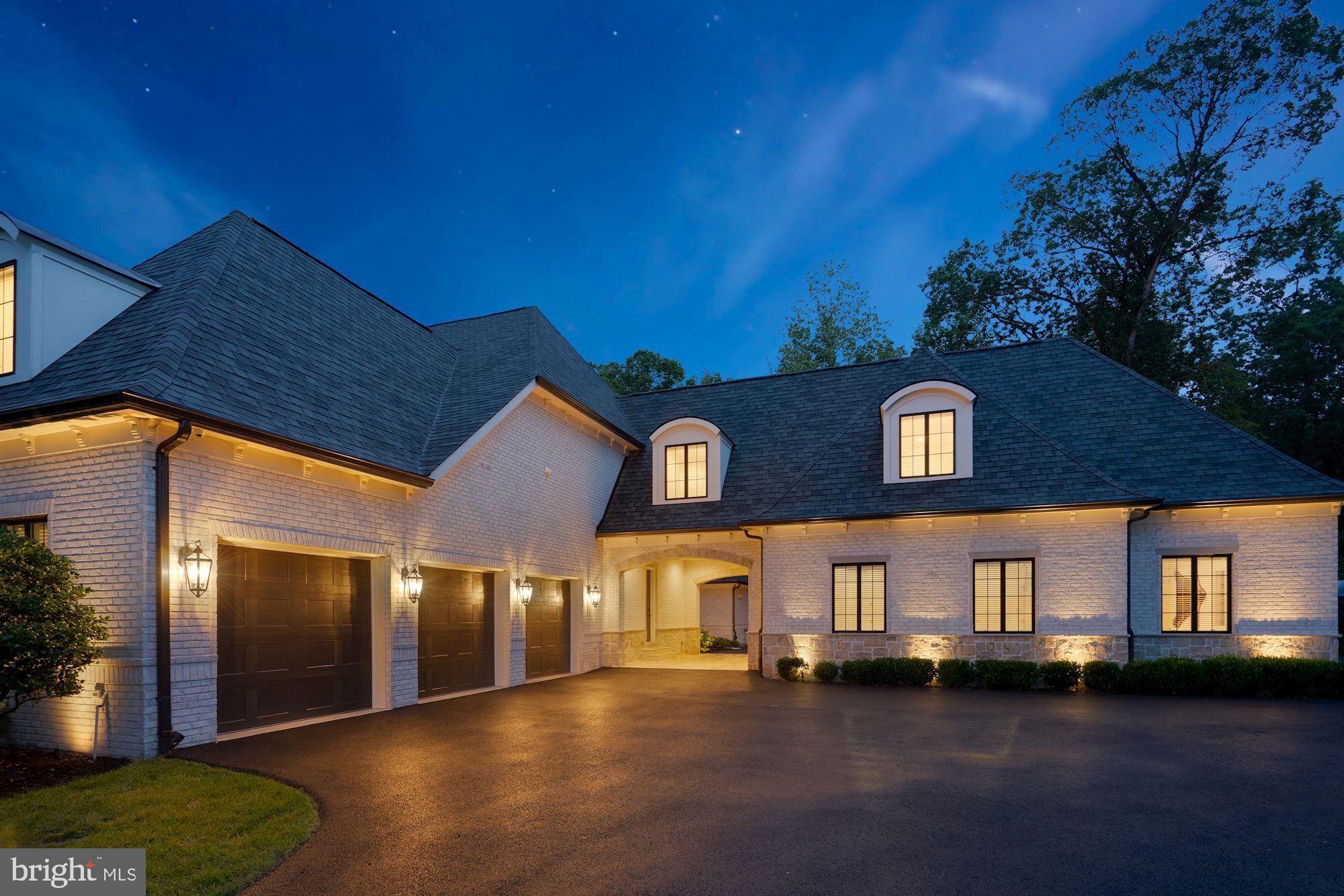 CREIGHTON FARMS - Residential