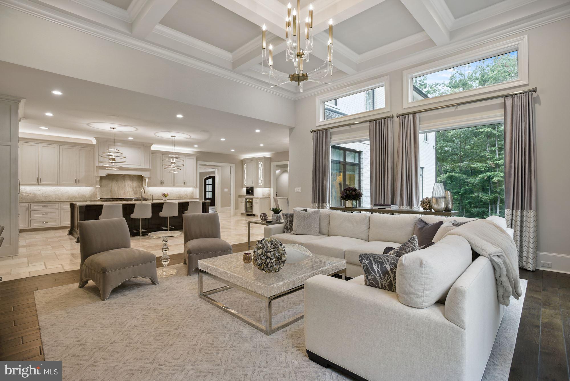 CREIGHTON FARMS - Residential