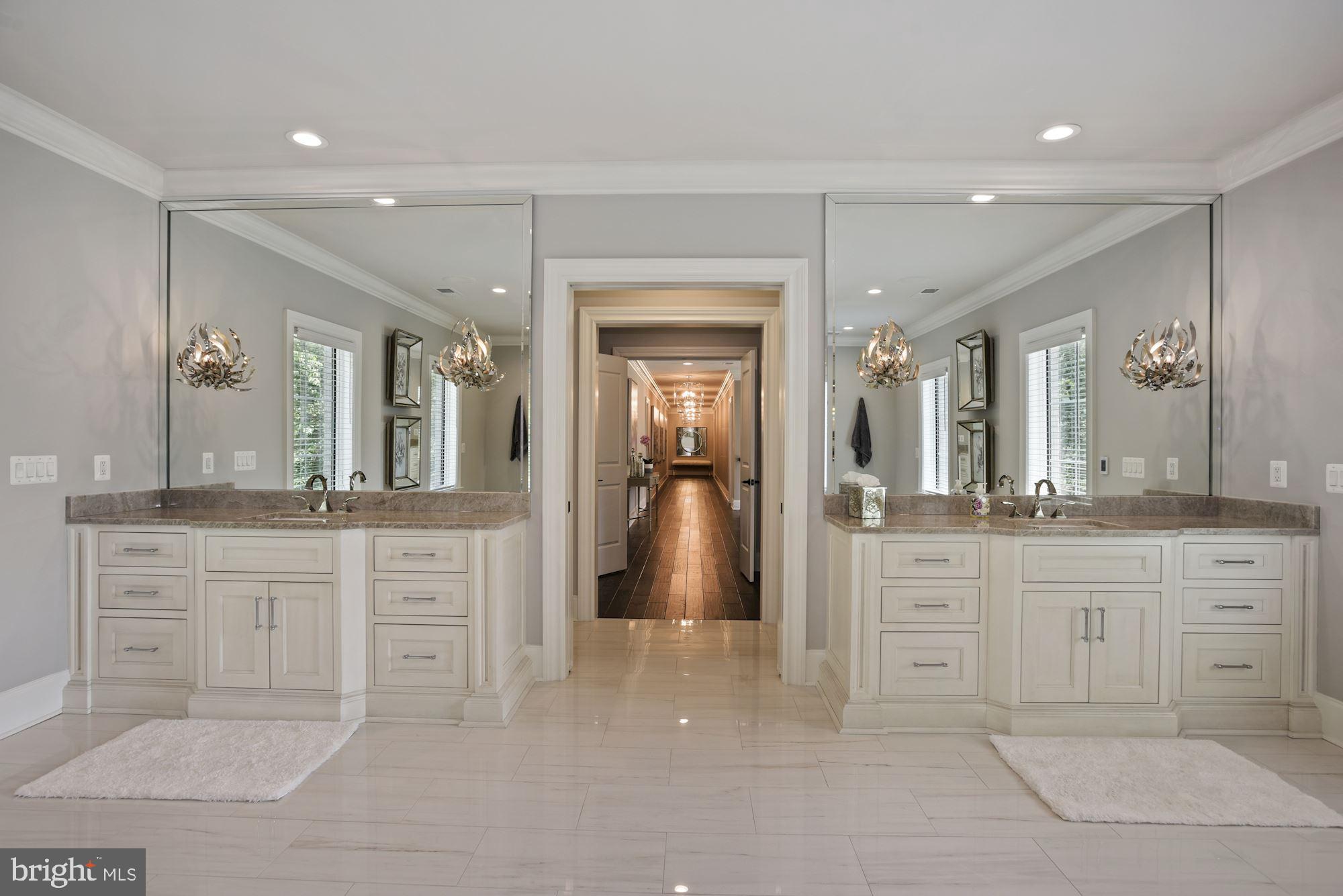 CREIGHTON FARMS - Residential