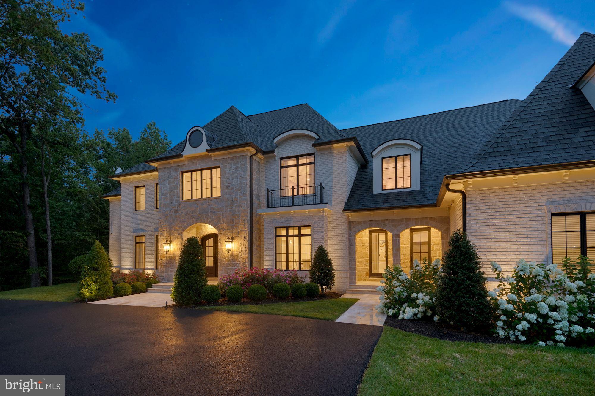 CREIGHTON FARMS - Residential