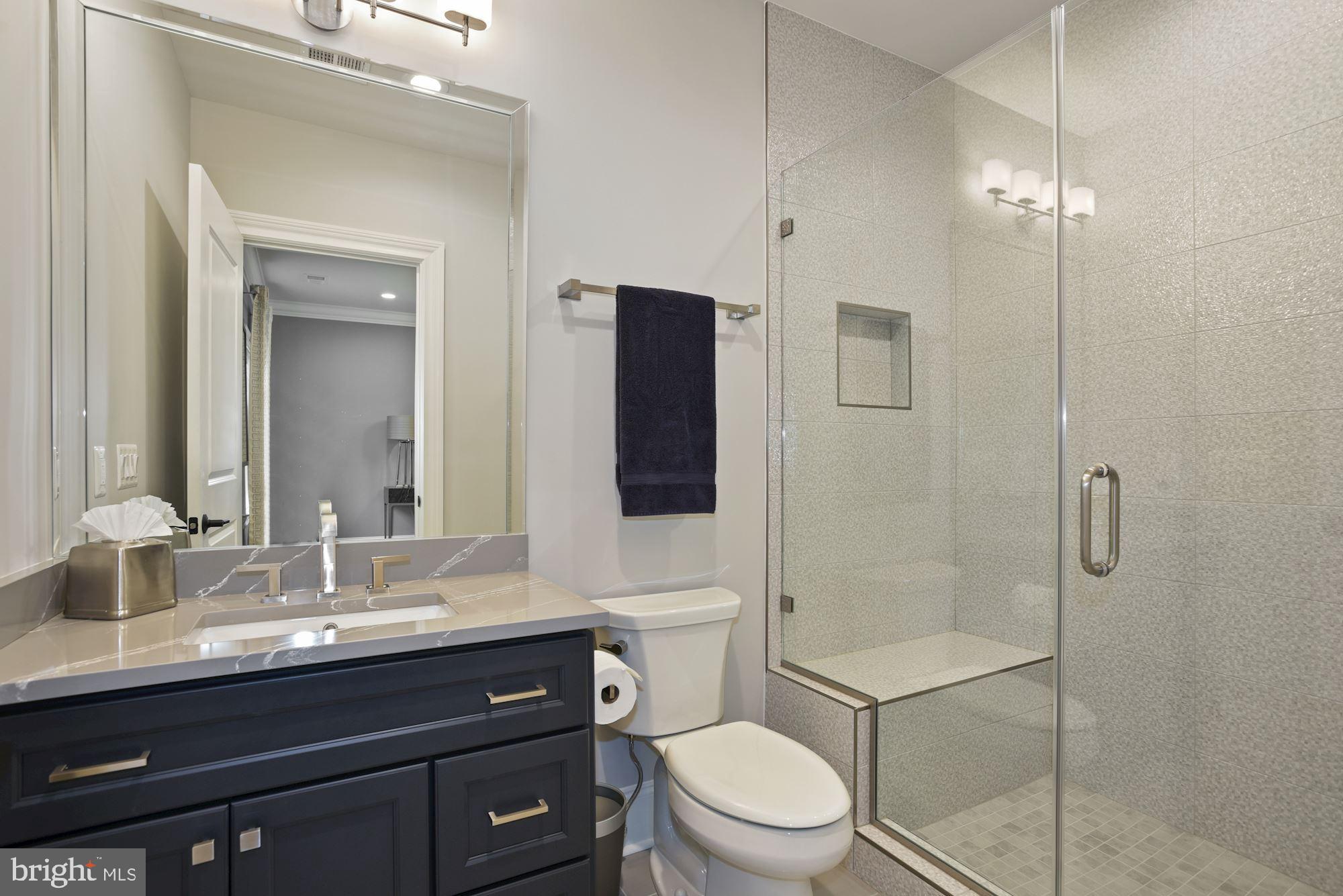 CREIGHTON FARMS - Residential