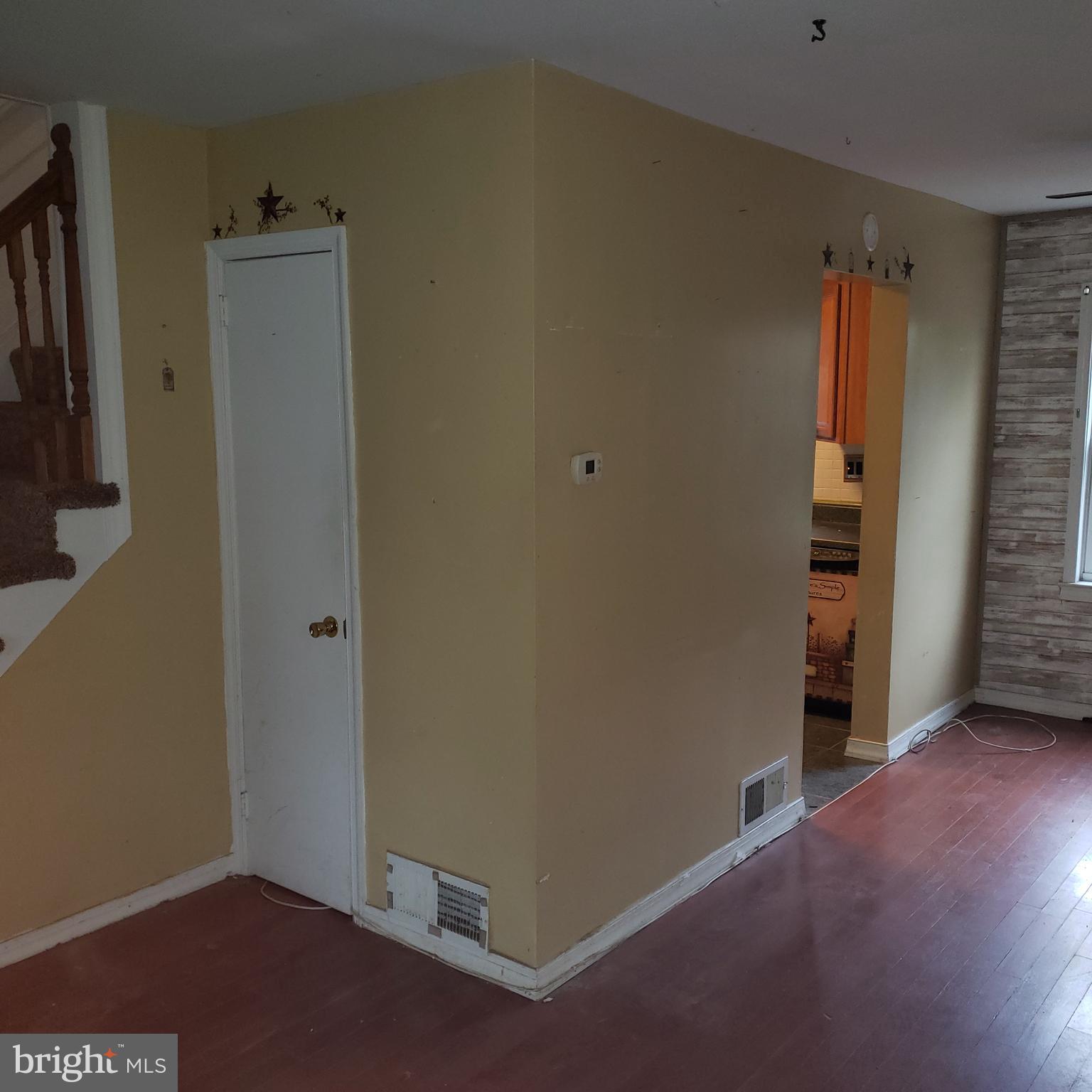 ARUNDEL VILLAGE - Residential