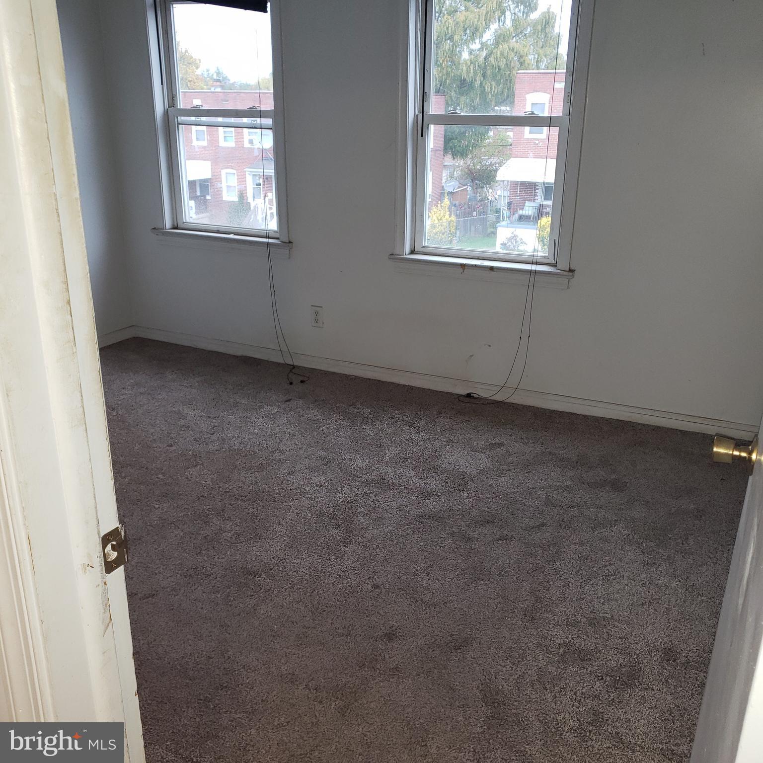 ARUNDEL VILLAGE - Residential