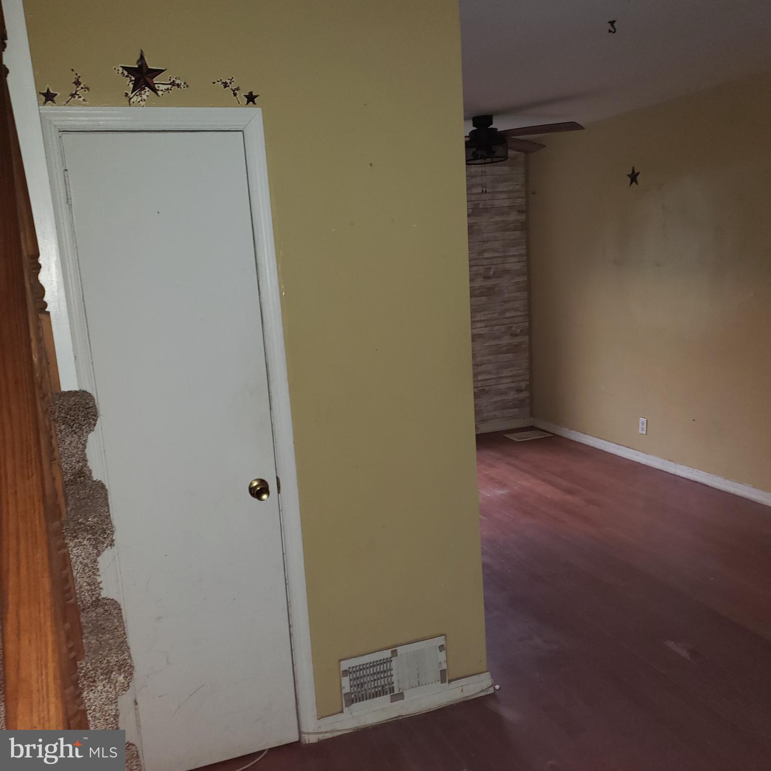 ARUNDEL VILLAGE - Residential