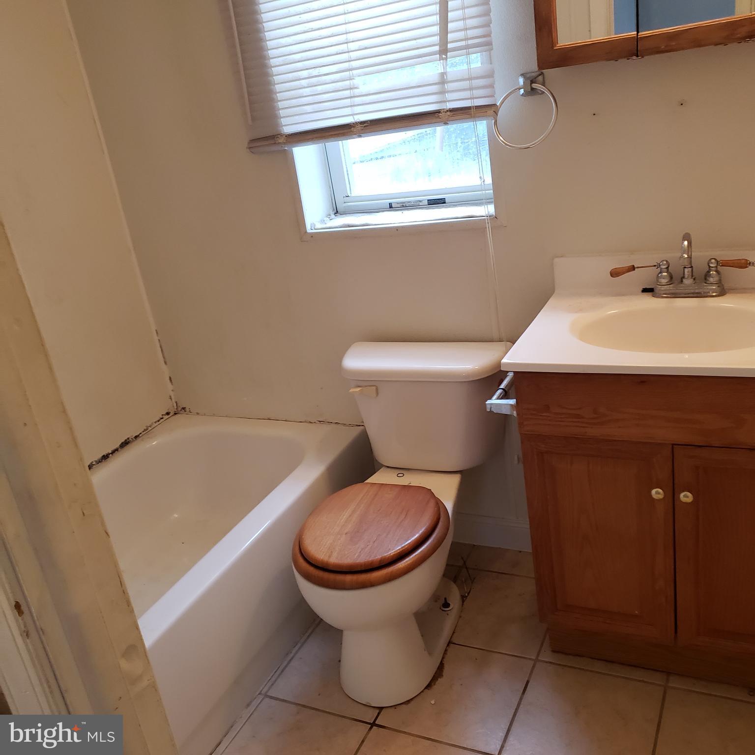 ARUNDEL VILLAGE - Residential