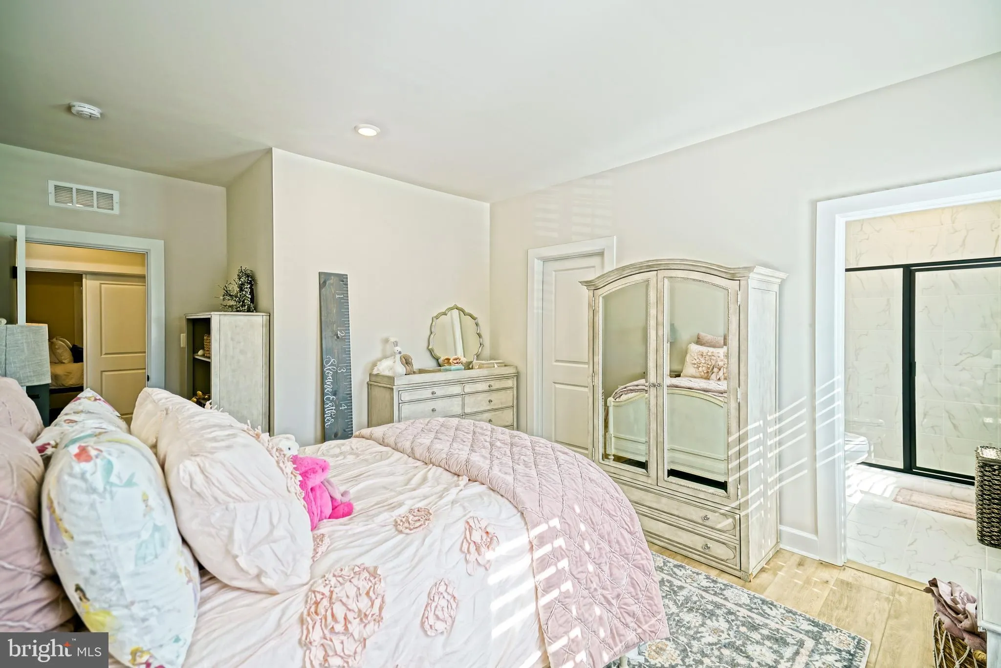 Rehoboth Beach, Delaware 19971, United States, 5 Bedrooms Bedrooms, ,6 BathroomsBathrooms,Residential,Active,36696